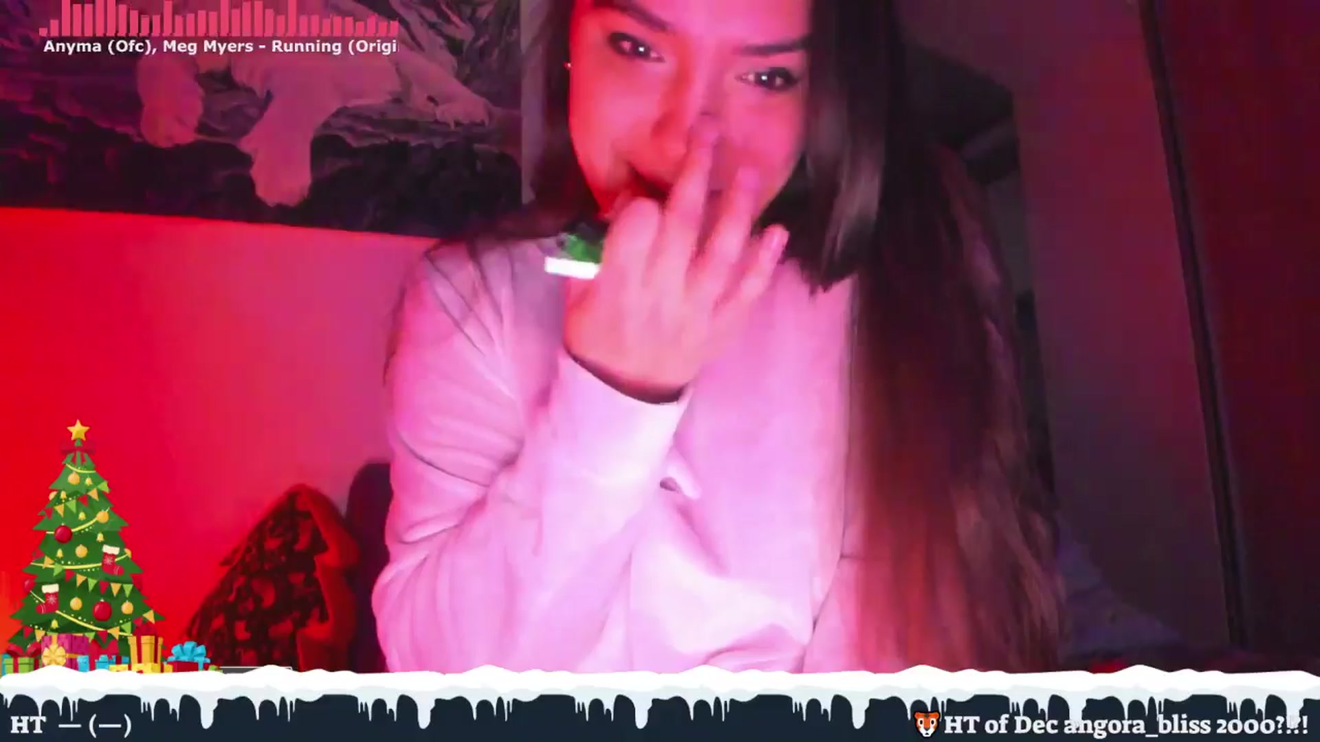 Gallery image thumbnail from Hell_Belle's myfreecams stream on, 12/12/2025, 15:12 image 7 of 20