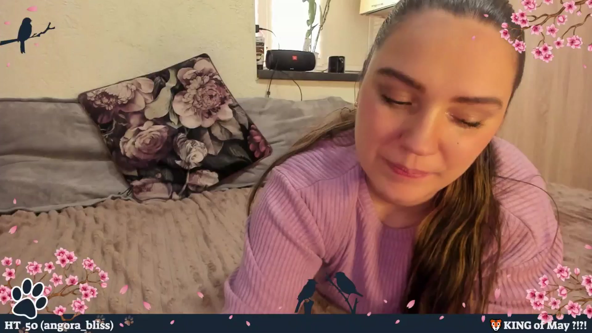 Gallery image thumbnail from Hell_Belle's myfreecams stream on, 05/01/2026, 13:42 image 4 of 20