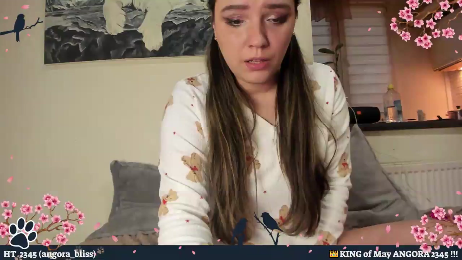 Gallery image thumbnail from Hell_Belle's myfreecams stream on, 05/09/2026, 17:53 image 13 of 20