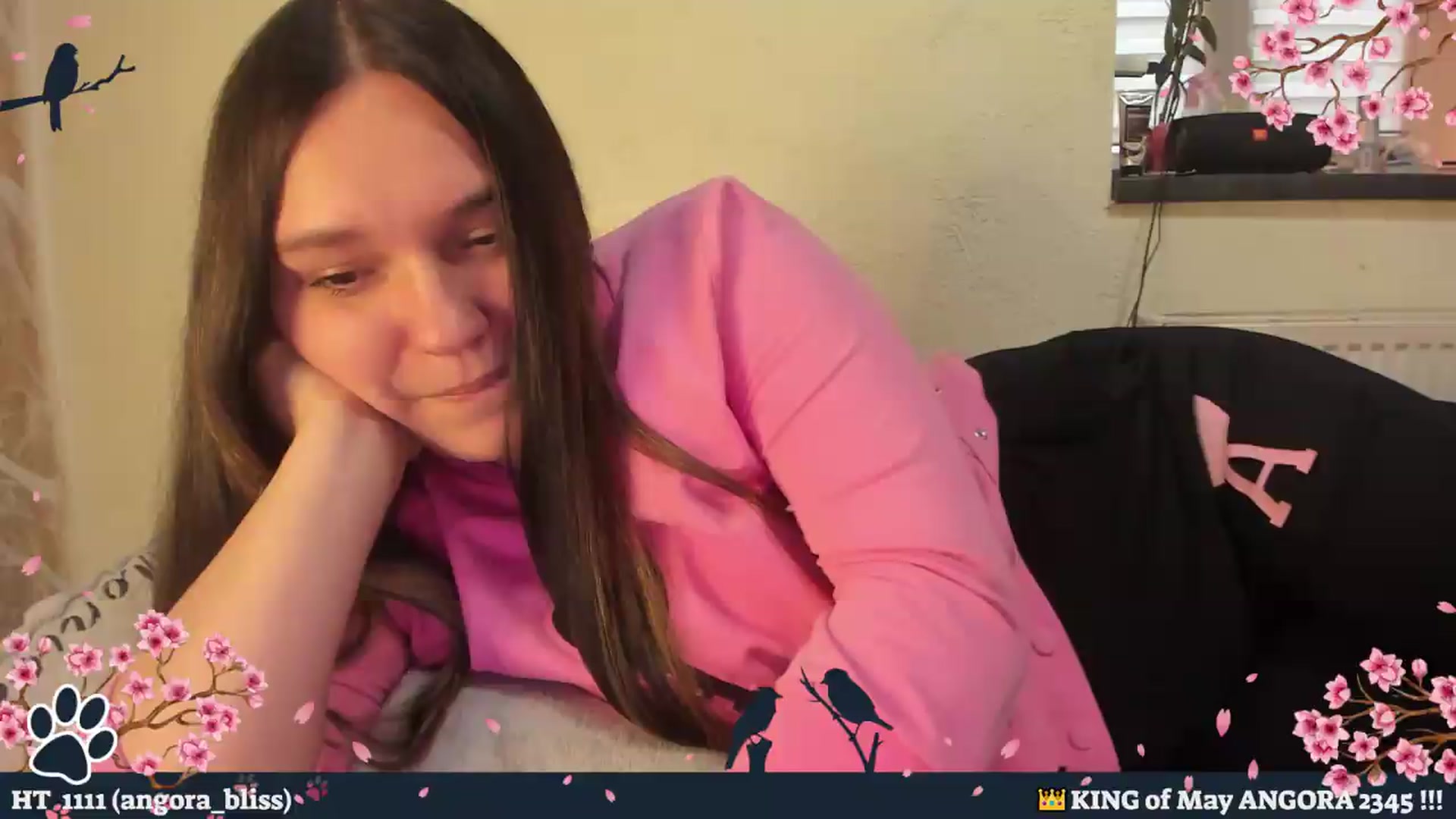 Gallery image thumbnail from Hell_Belle's myfreecams stream on, 05/11/2026, 17:06 image 13 of 20