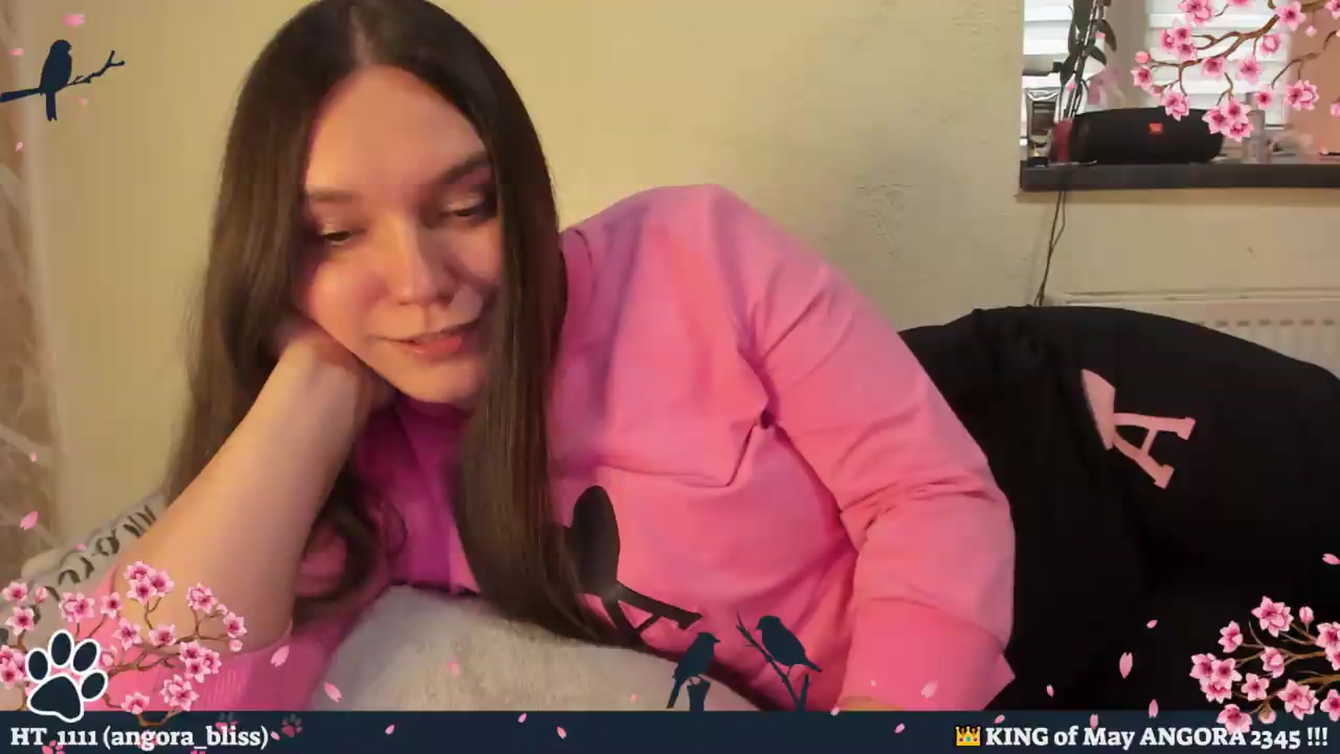 Gallery image thumbnail from Hell_Belle's myfreecams stream on, 05/11/2026, 17:06 image 9 of 20