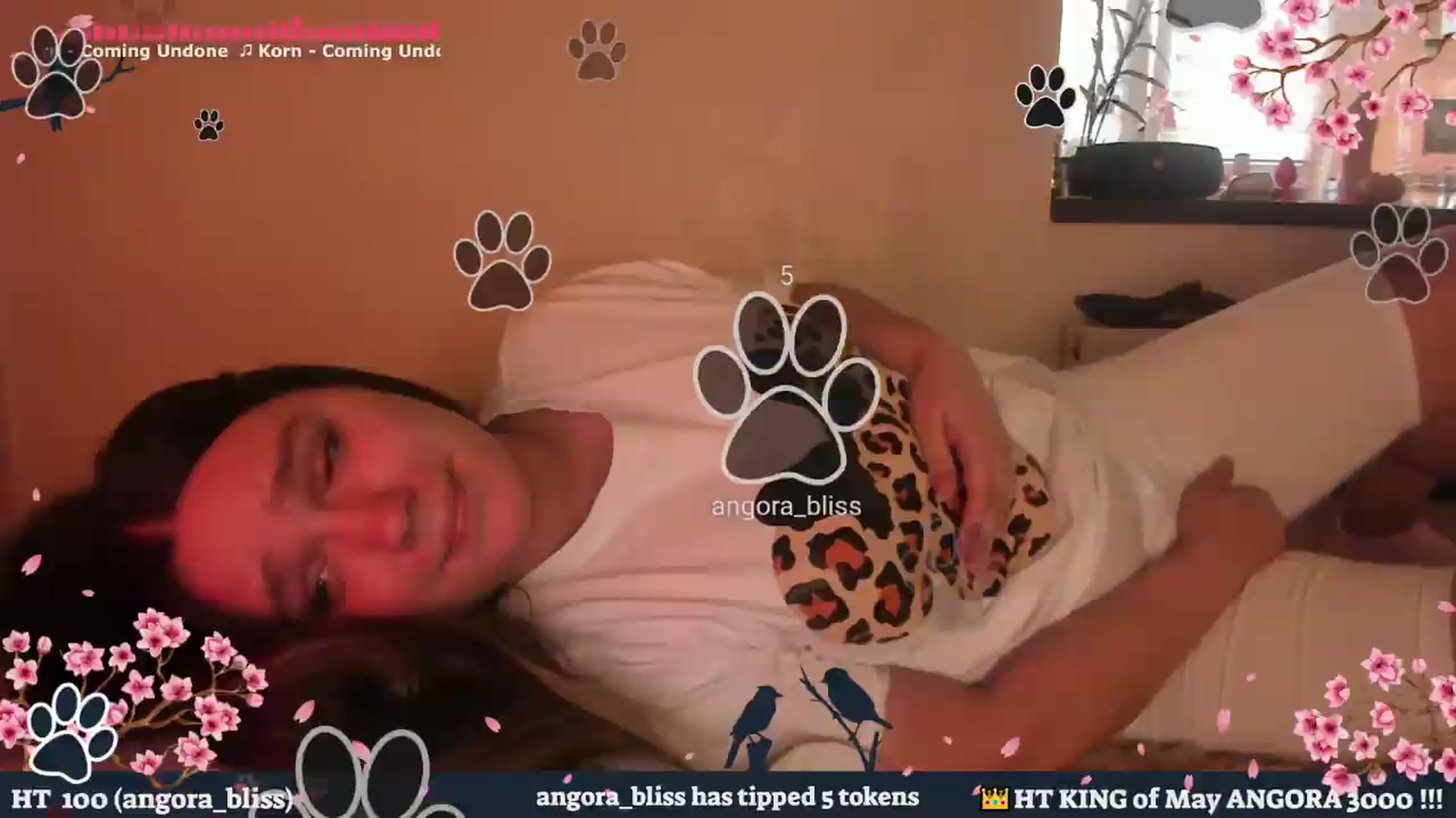 Gallery image thumbnail from Hell_Belle's myfreecams stream on, 05/22/2026, 16:31 image 8 of 20
