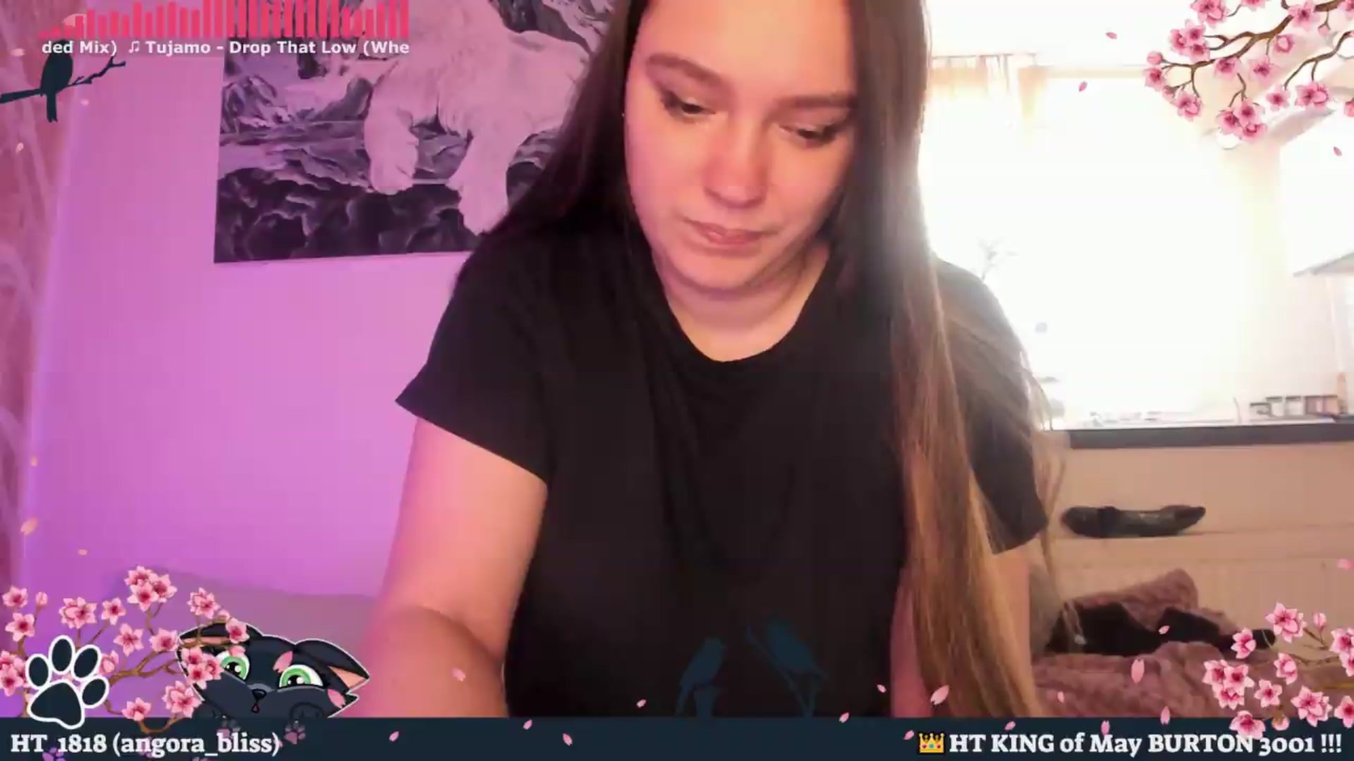 Gallery image thumbnail from Hell_Belle's myfreecams stream on, 05/28/2026, 13:13 image 20 of 20