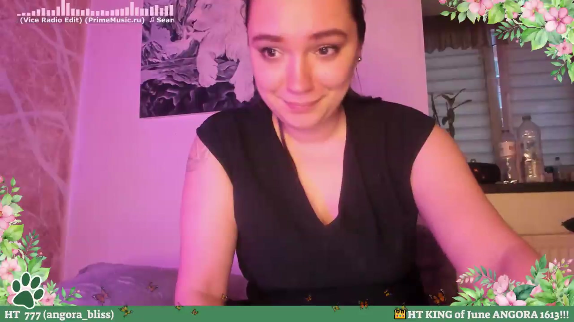 Gallery image thumbnail from Hell_Belle's myfreecams stream on, 06/04/2026, 18:28 image 20 of 20