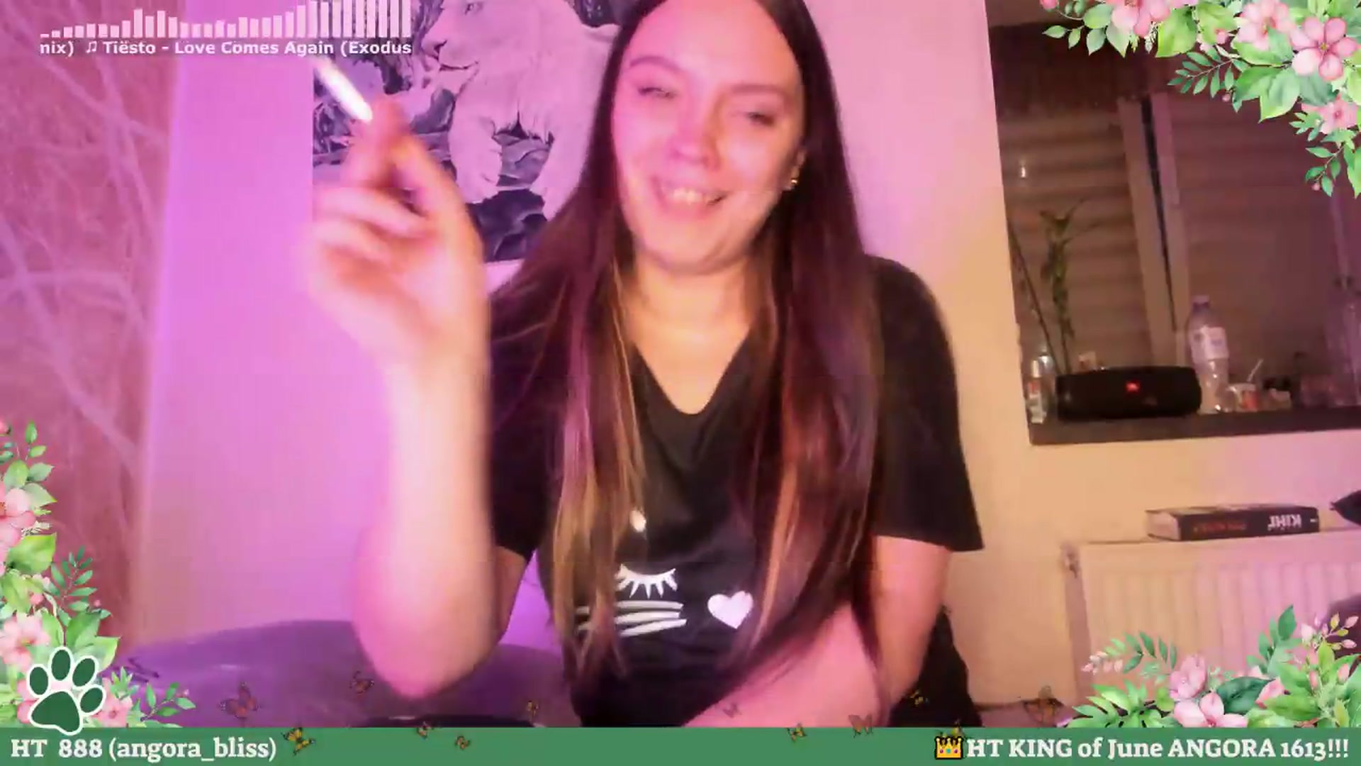 Gallery image thumbnail from Hell_Belle's myfreecams stream on, 06/05/2026, 19:09 image 10 of 20
