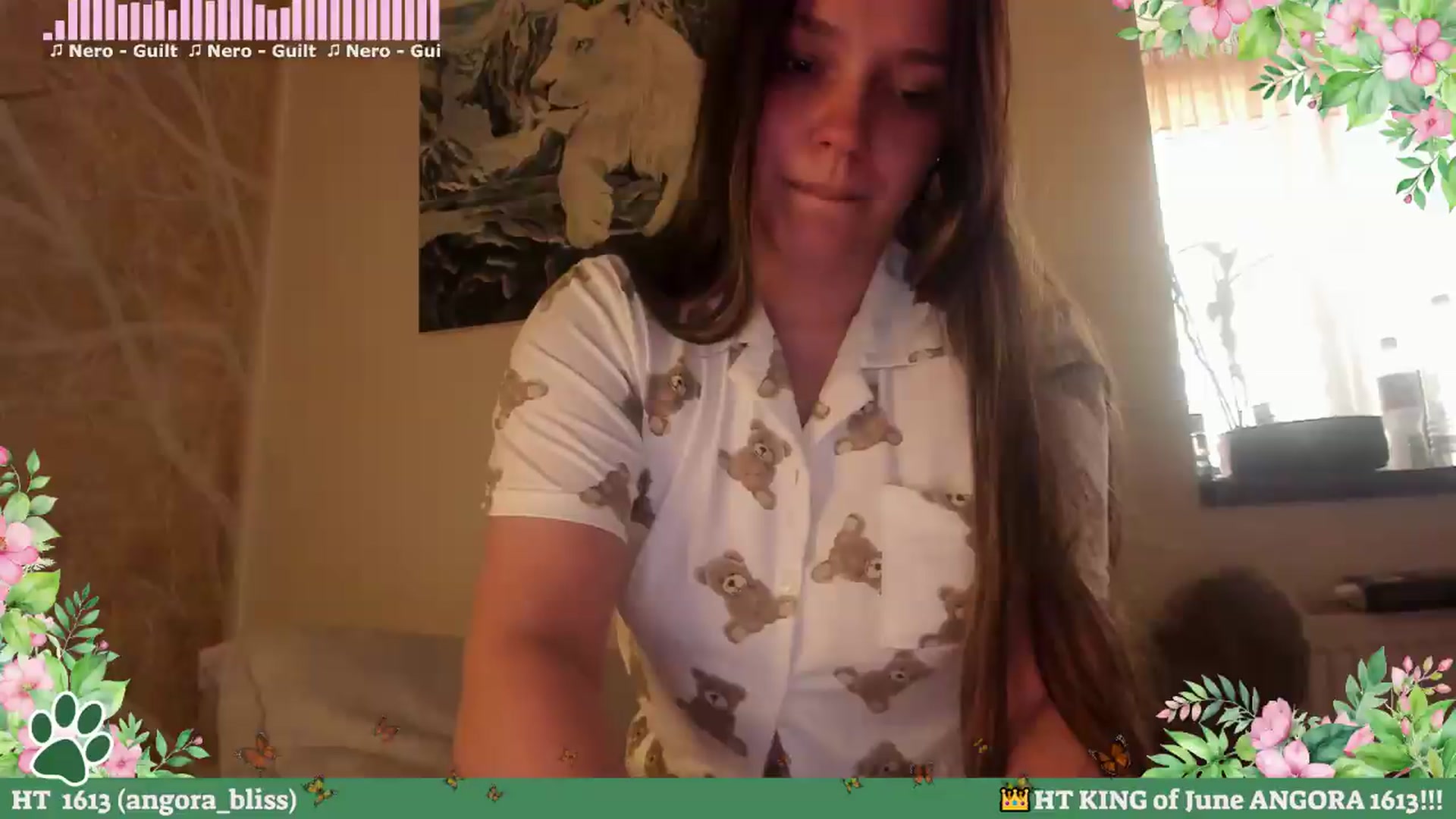 Gallery image thumbnail from Hell_Belle's myfreecams stream on, 06/06/2026, 13:04 image 5 of 20