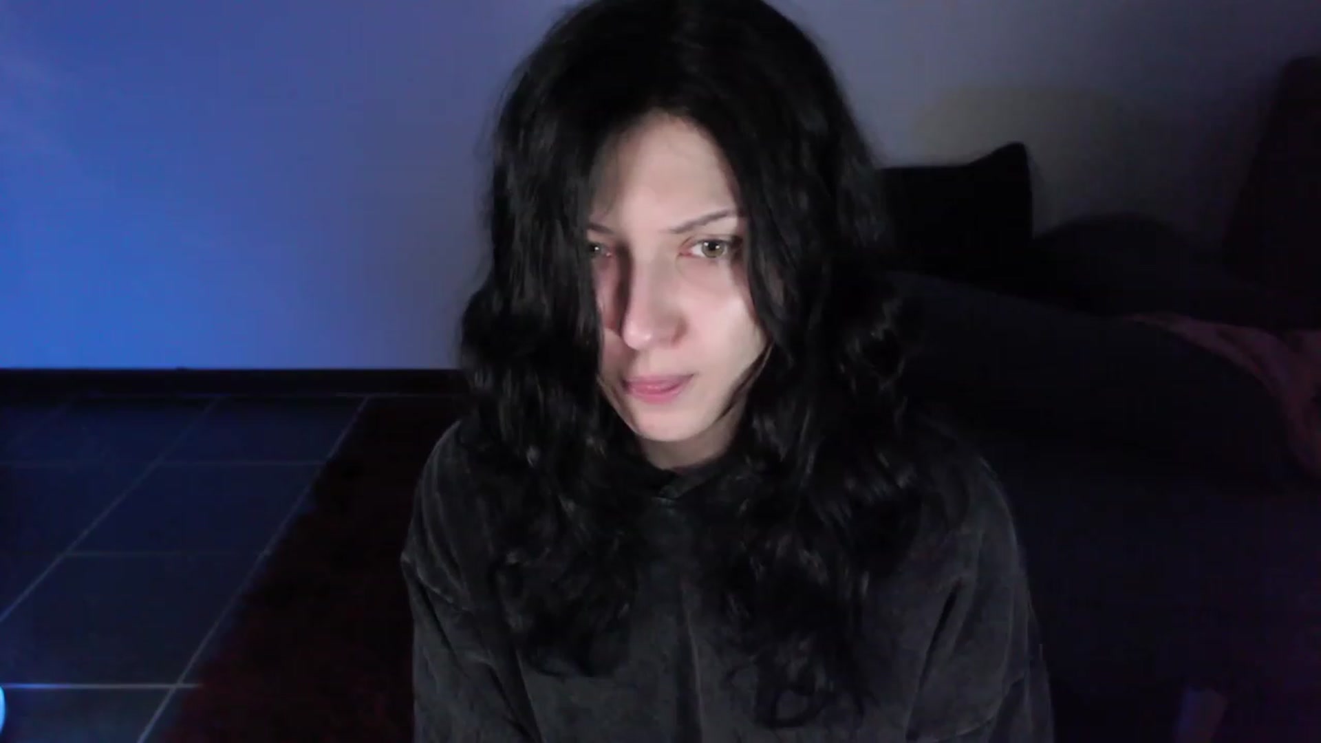 Gallery image thumbnail from HellaNariman's myfreecams stream on, 01/08/2024, 02:17 image 15 of 20