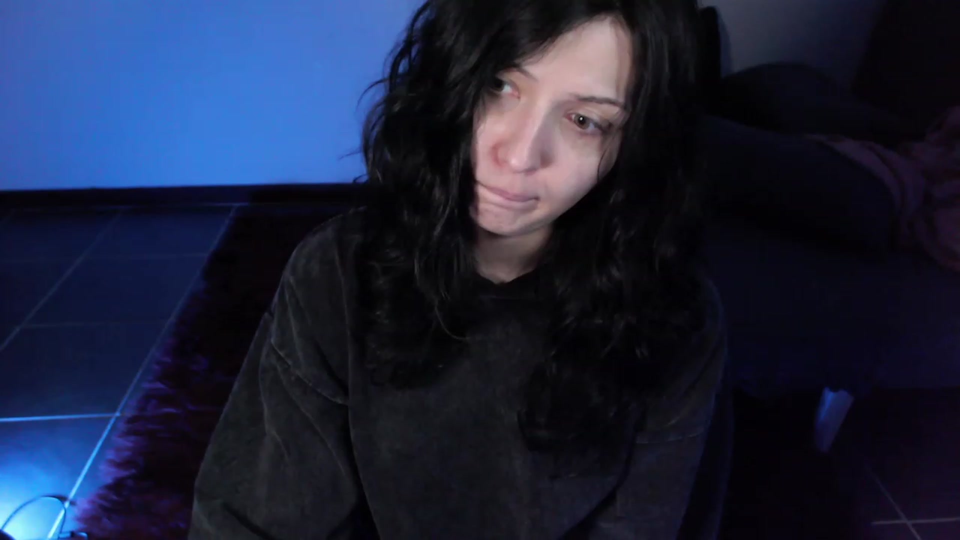 Gallery image thumbnail from HellaNariman's myfreecams stream on, 01/08/2024, 05:12 image 13 of 20