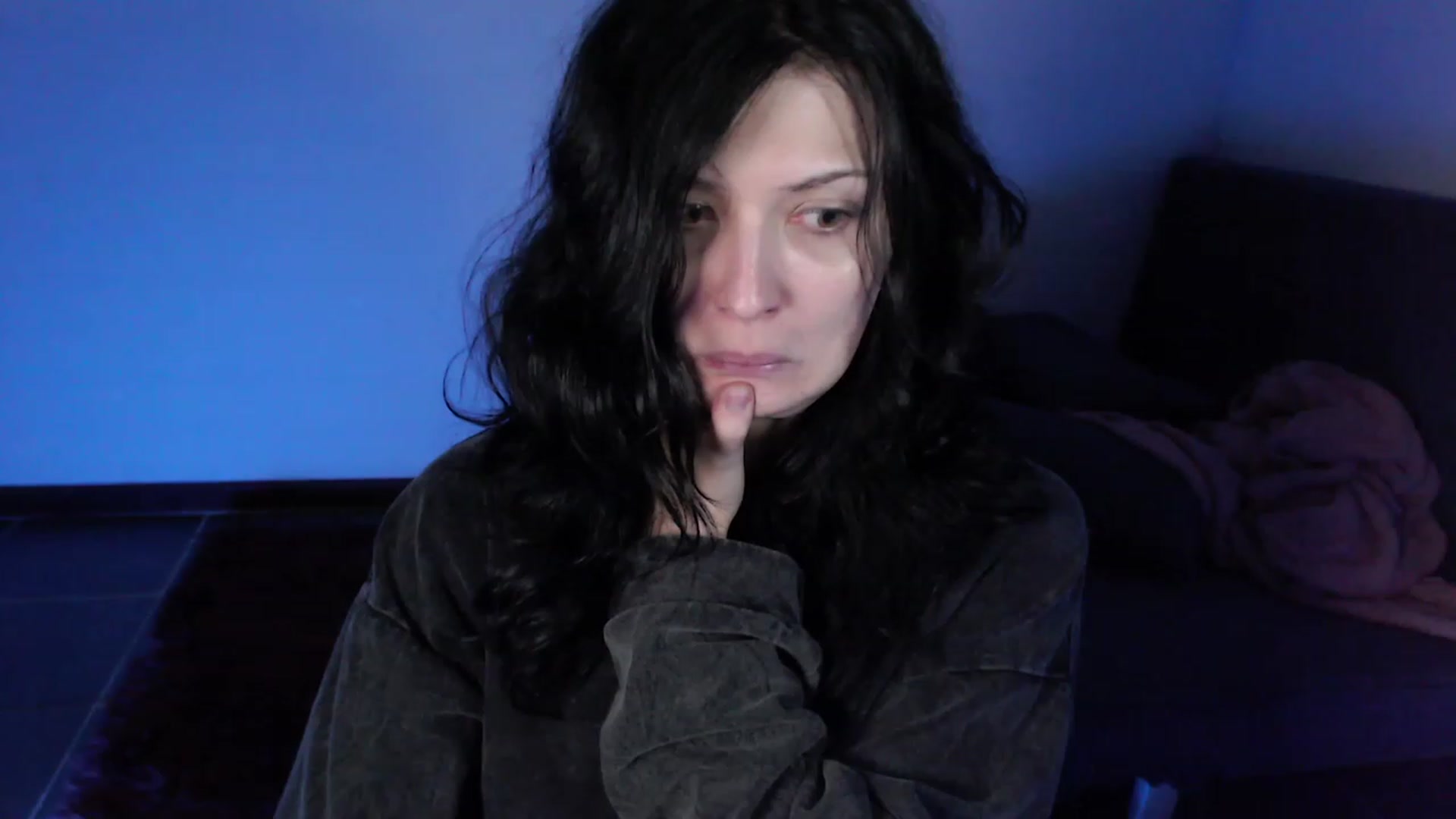 Gallery image thumbnail from HellaNariman's myfreecams stream on, 01/08/2024, 05:12 image 8 of 20