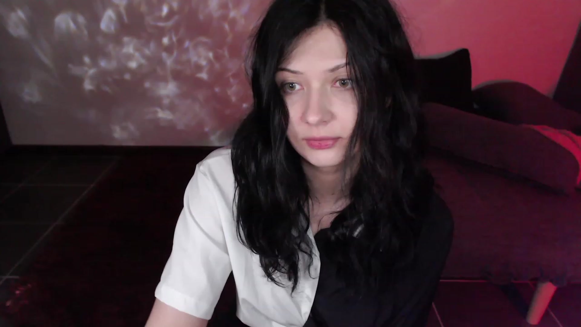 Gallery image thumbnail from HellaNariman's myfreecams stream on, 01/09/2024, 24:08 image 6 of 20