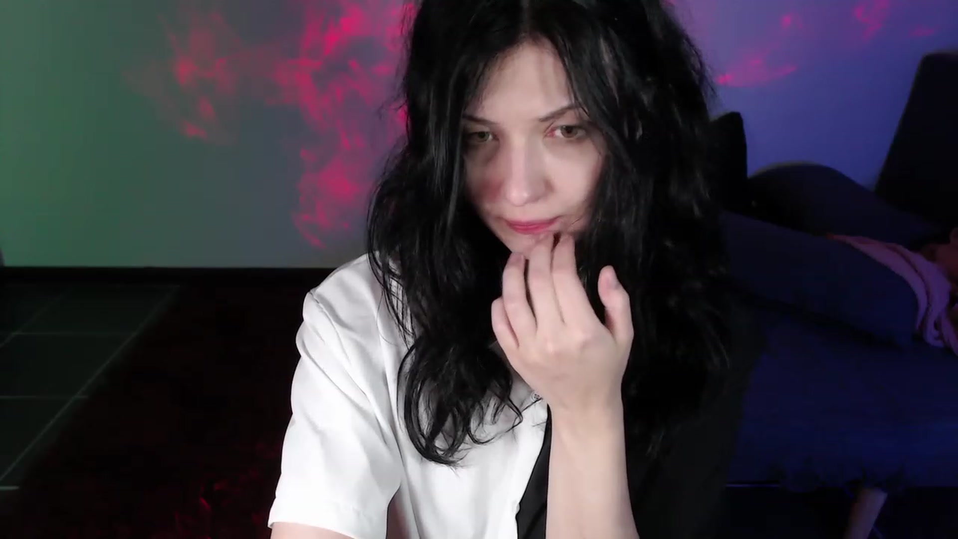 Gallery image thumbnail from HellaNariman's myfreecams stream on, 01/09/2024, 02:48 image 14 of 20