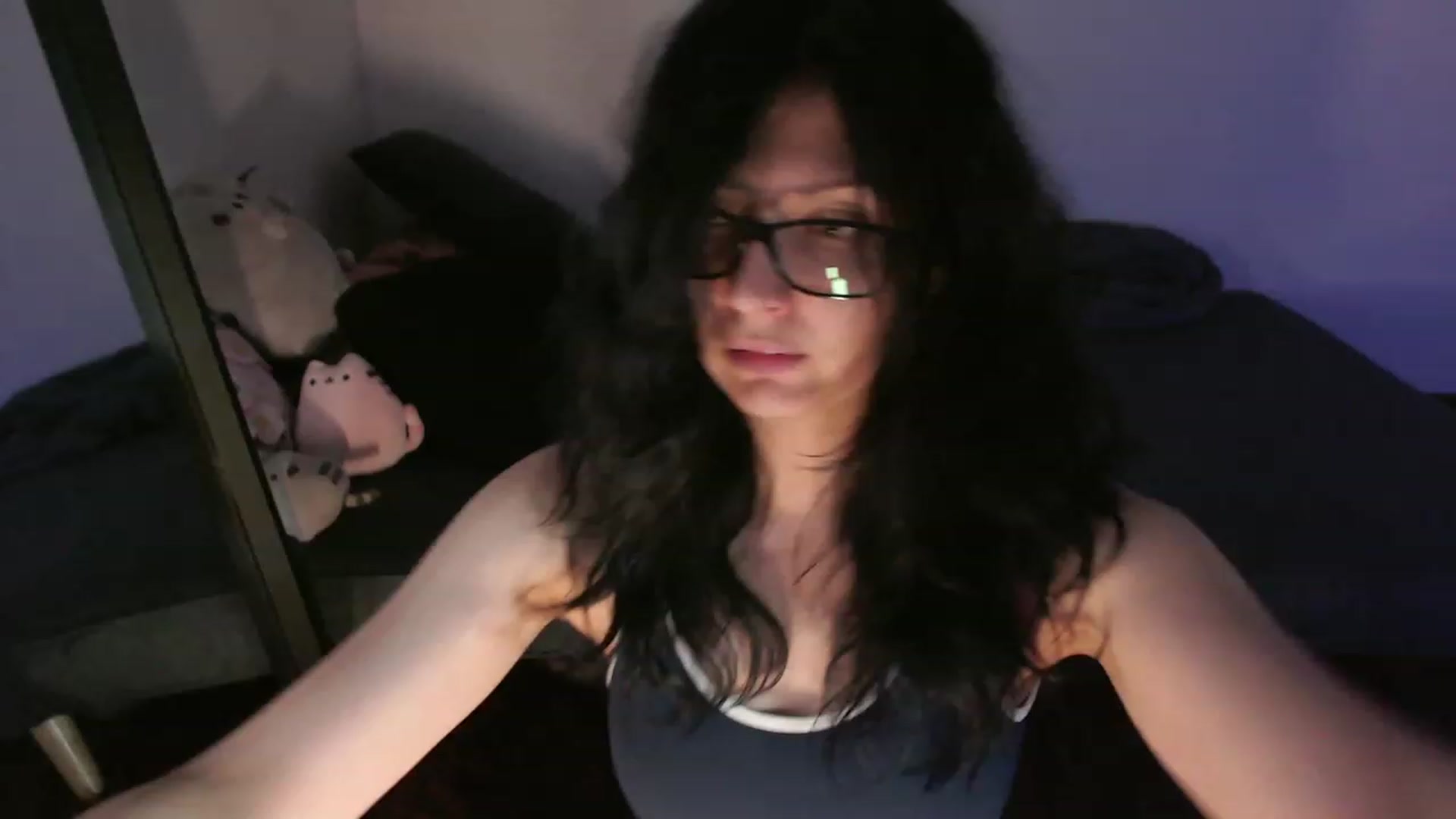 Gallery image thumbnail from HellaOld's myfreecams stream on, 01/10/2024, 05:19 image 5 of 20