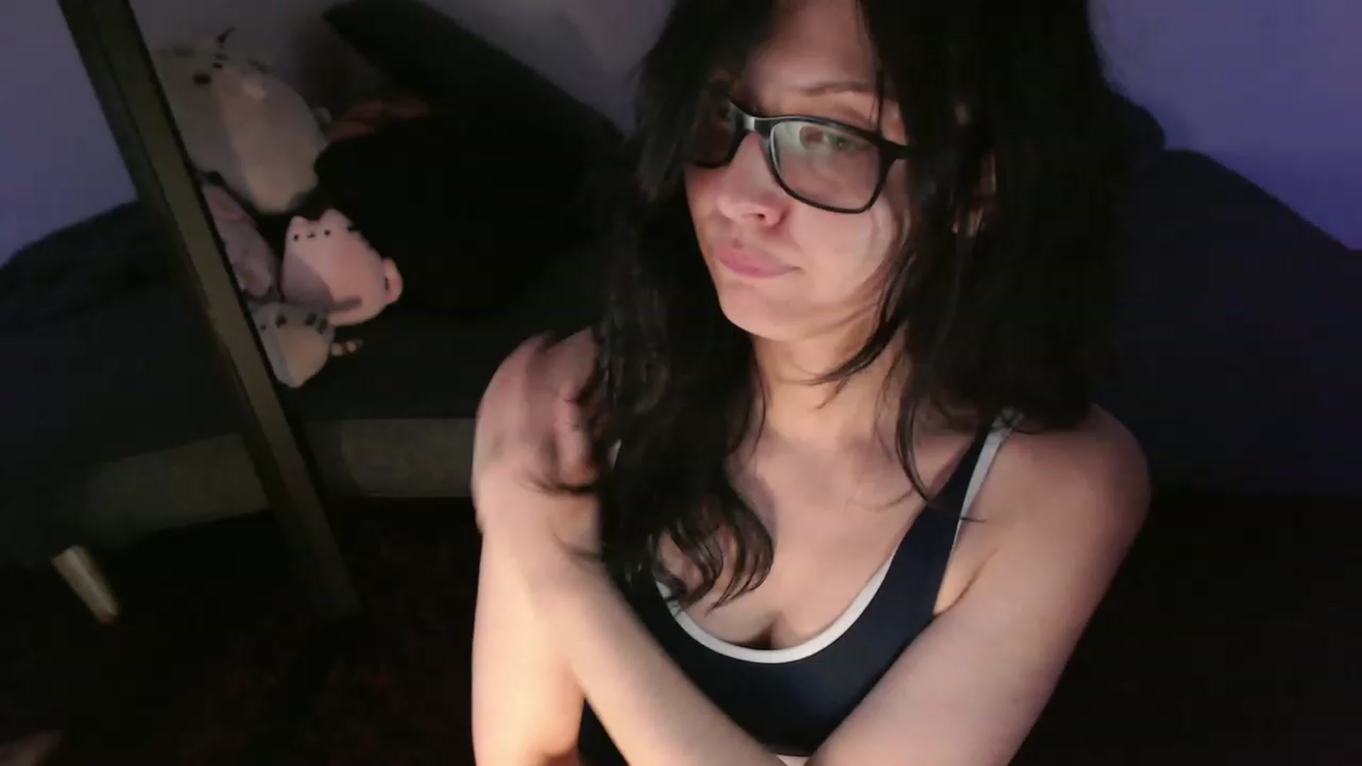 Gallery image thumbnail from HellaOld's myfreecams stream on, 01/10/2024, 05:19 image 6 of 20