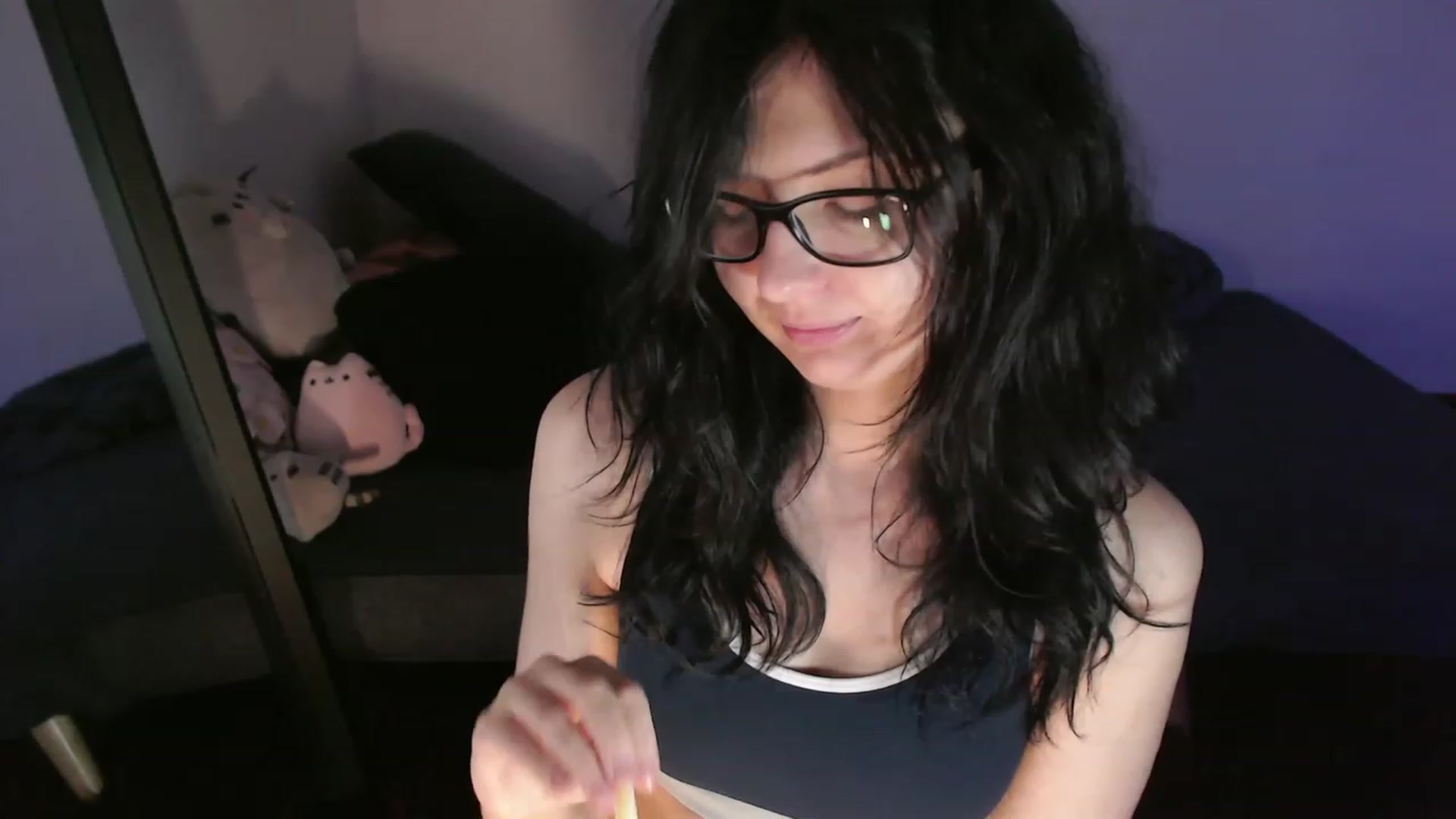 Gallery image thumbnail from HellaOld's myfreecams stream on, 01/10/2024, 05:19 image 1 of 20