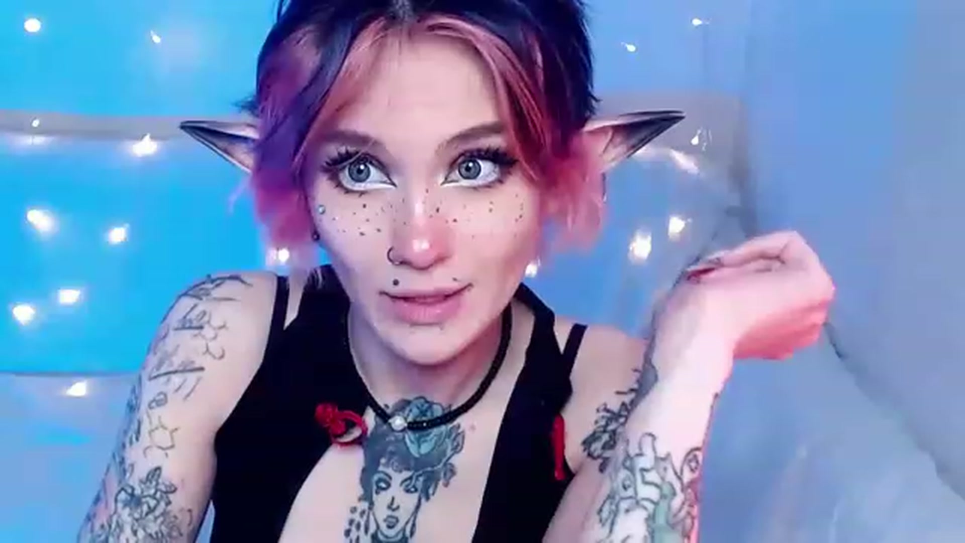 Gallery image thumbnail from Hella_Hell's myfreecams stream on, 04/16/2023, 11:04 image 15 of 20