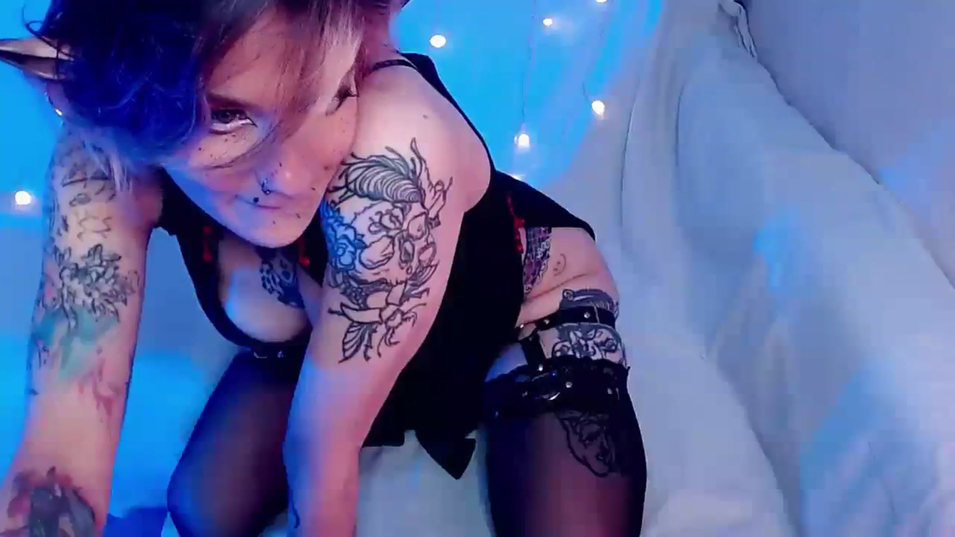 Gallery image thumbnail from Hella_Hell's myfreecams stream on, 07/29/2023, 11:37 image 16 of 20