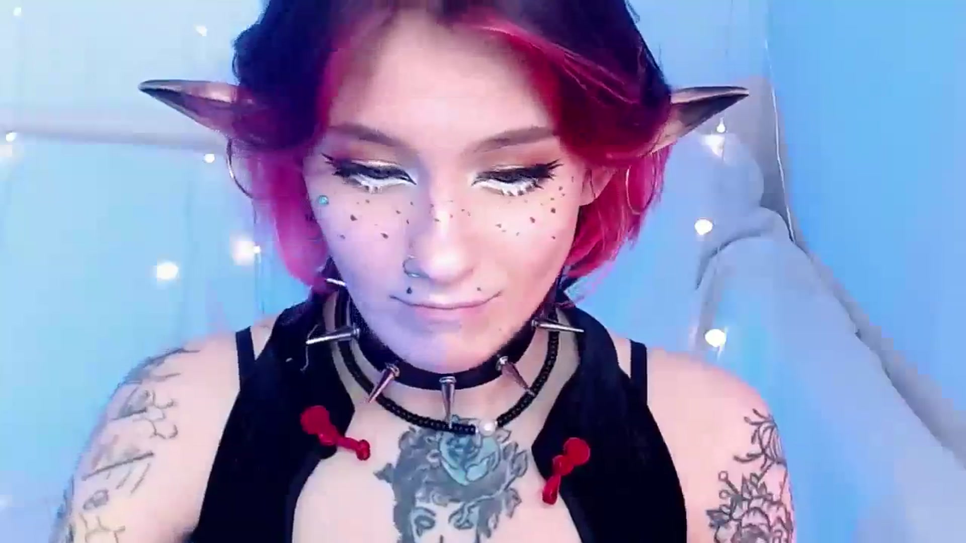 Gallery image thumbnail from Hella_Hell's myfreecams stream on, 07/31/2023, 09:26 image 3 of 20