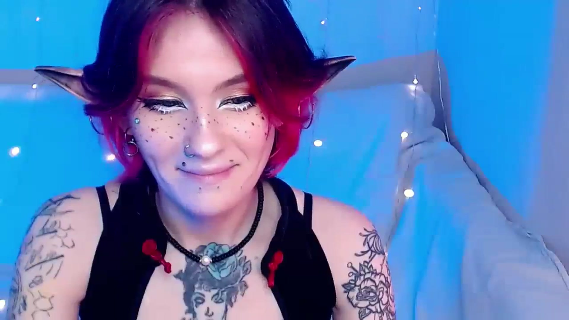Gallery image thumbnail from Hella_Hell's myfreecams stream on, 07/31/2023, 12:20 image 16 of 20