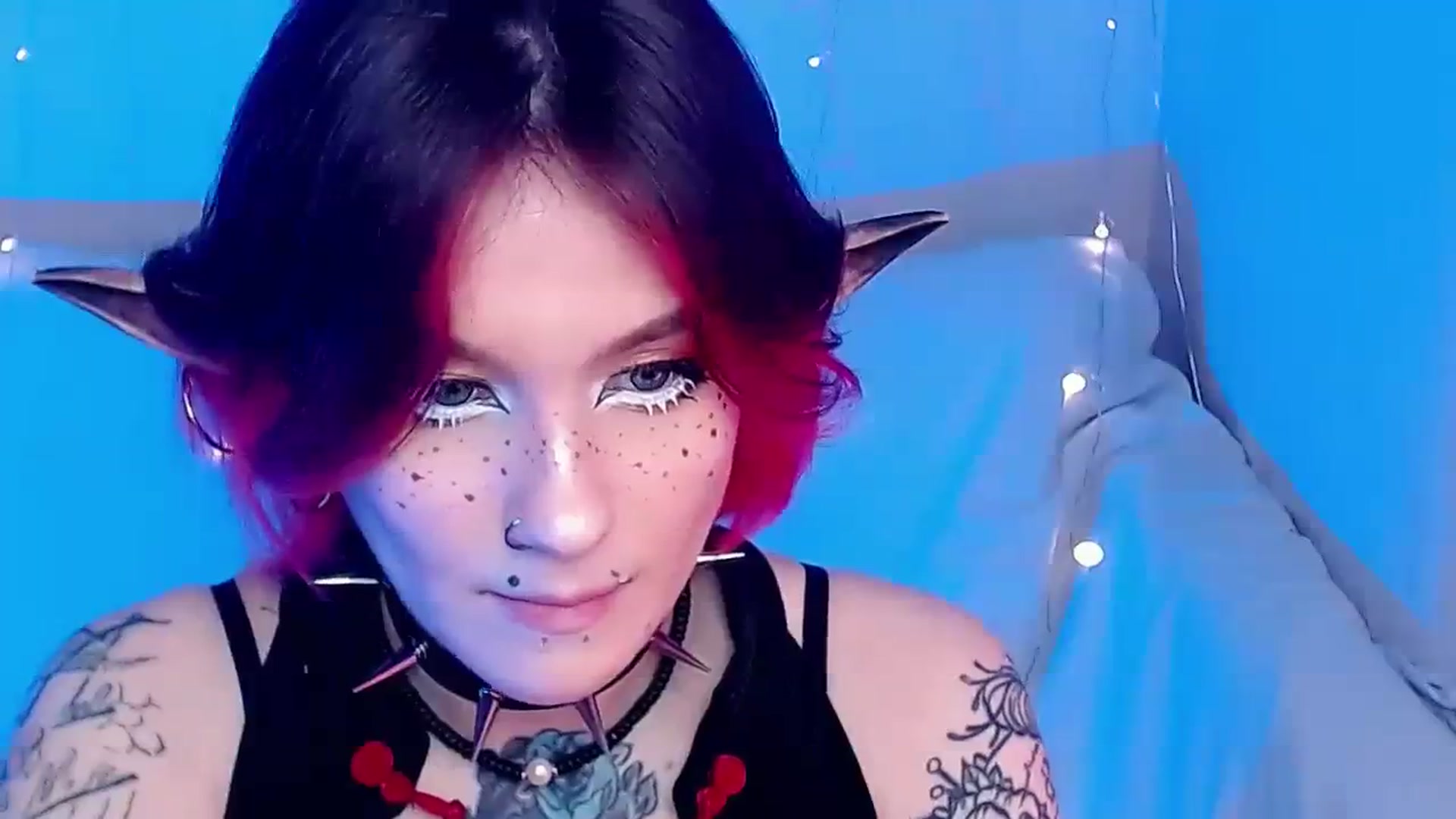 Gallery image thumbnail from Hella_Hell's myfreecams stream on, 07/31/2023, 12:20 image 11 of 20