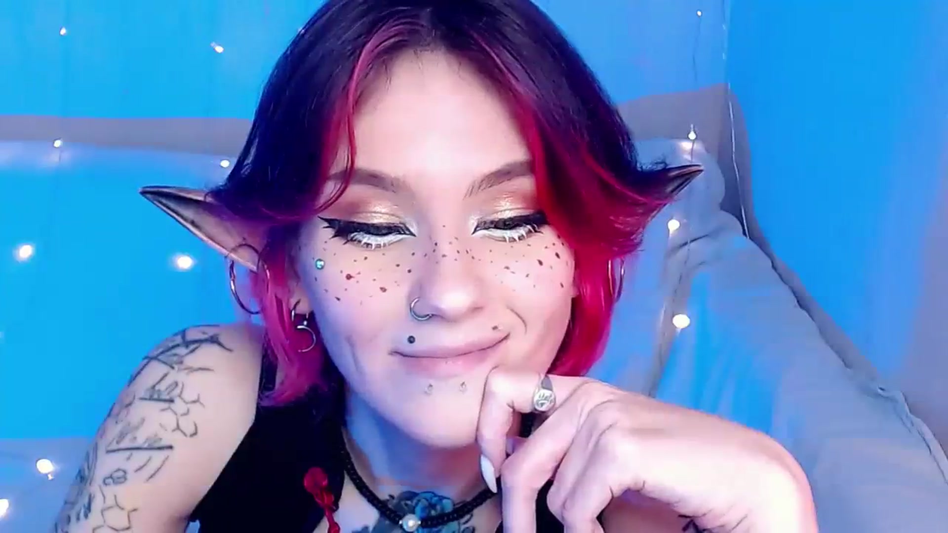 Gallery image thumbnail from Hella_Hell's myfreecams stream on, 07/31/2023, 12:20 image 17 of 20