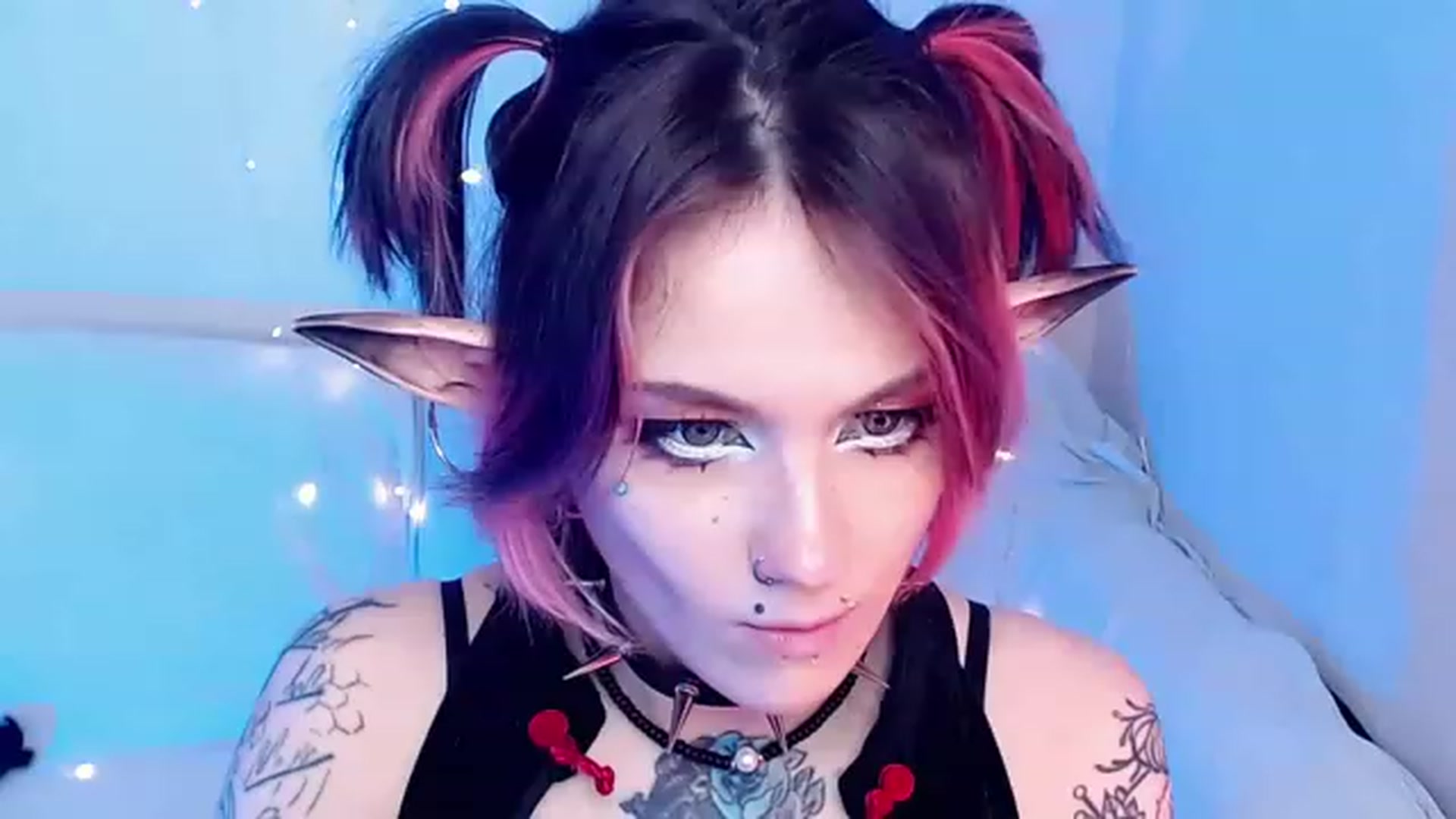 Gallery image thumbnail from Hella_Hell's myfreecams stream on, 08/05/2023, 11:42 image 4 of 20