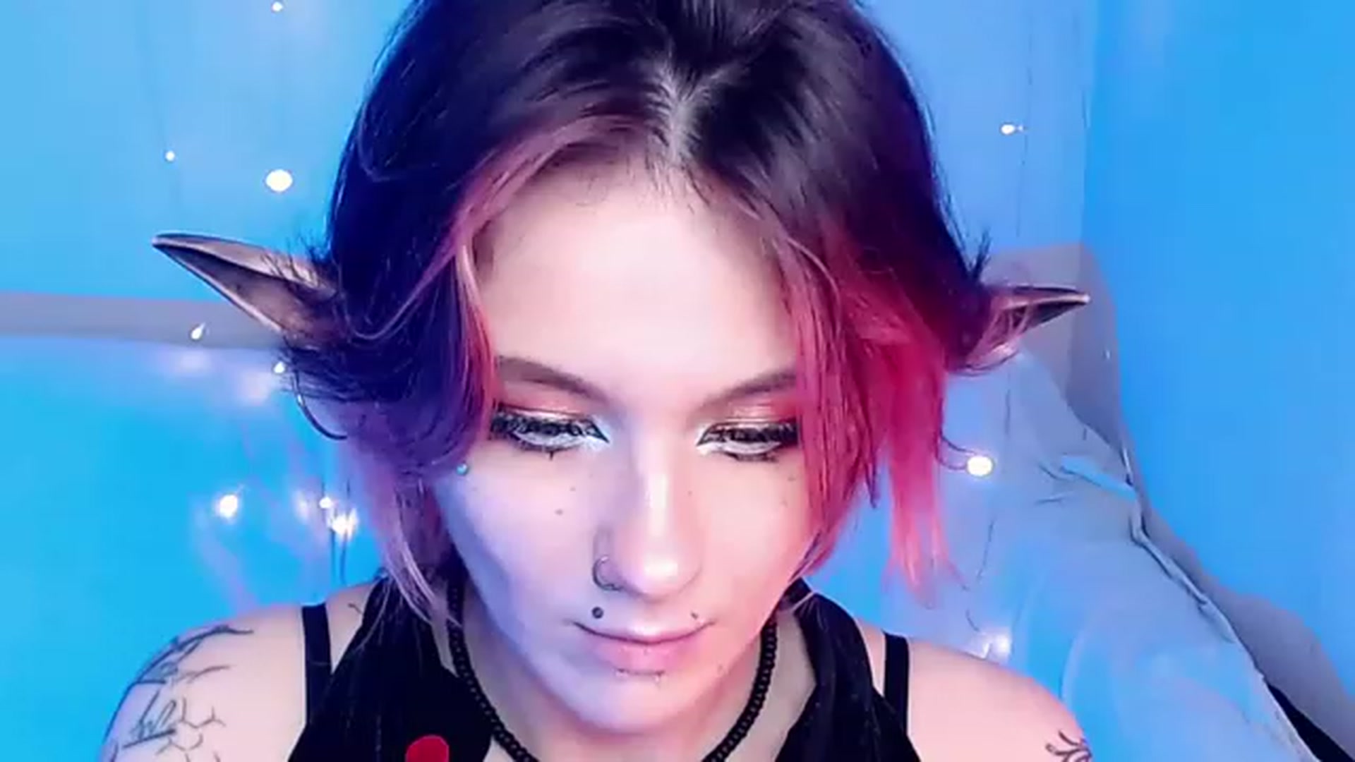 Gallery image thumbnail from Hella_Hell's myfreecams stream on, 08/05/2023, 11:42 image 15 of 20