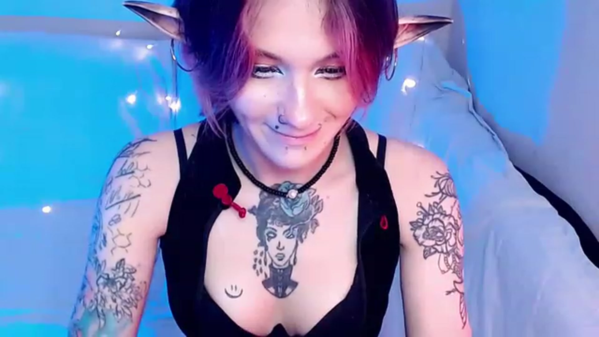 Gallery image thumbnail from Hella_Hell's myfreecams stream on, 08/05/2023, 11:42 image 17 of 20