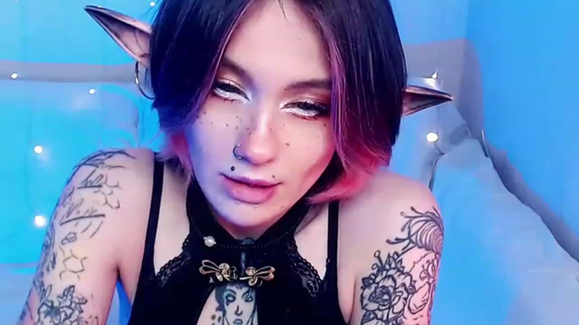 Gallery image thumbnail from Hella_Hell's myfreecams stream on, 08/07/2023, 11:56 image 12 of 20