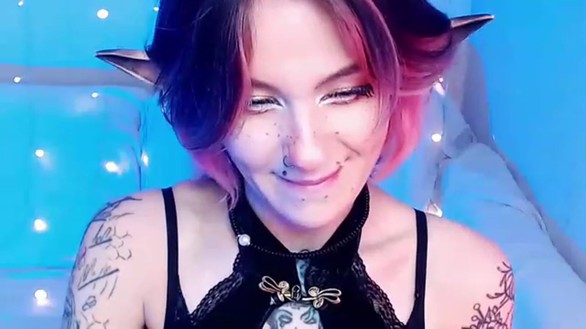 Gallery image thumbnail from Hella_Hell's myfreecams stream on, 08/07/2023, 11:56 image 20 of 20