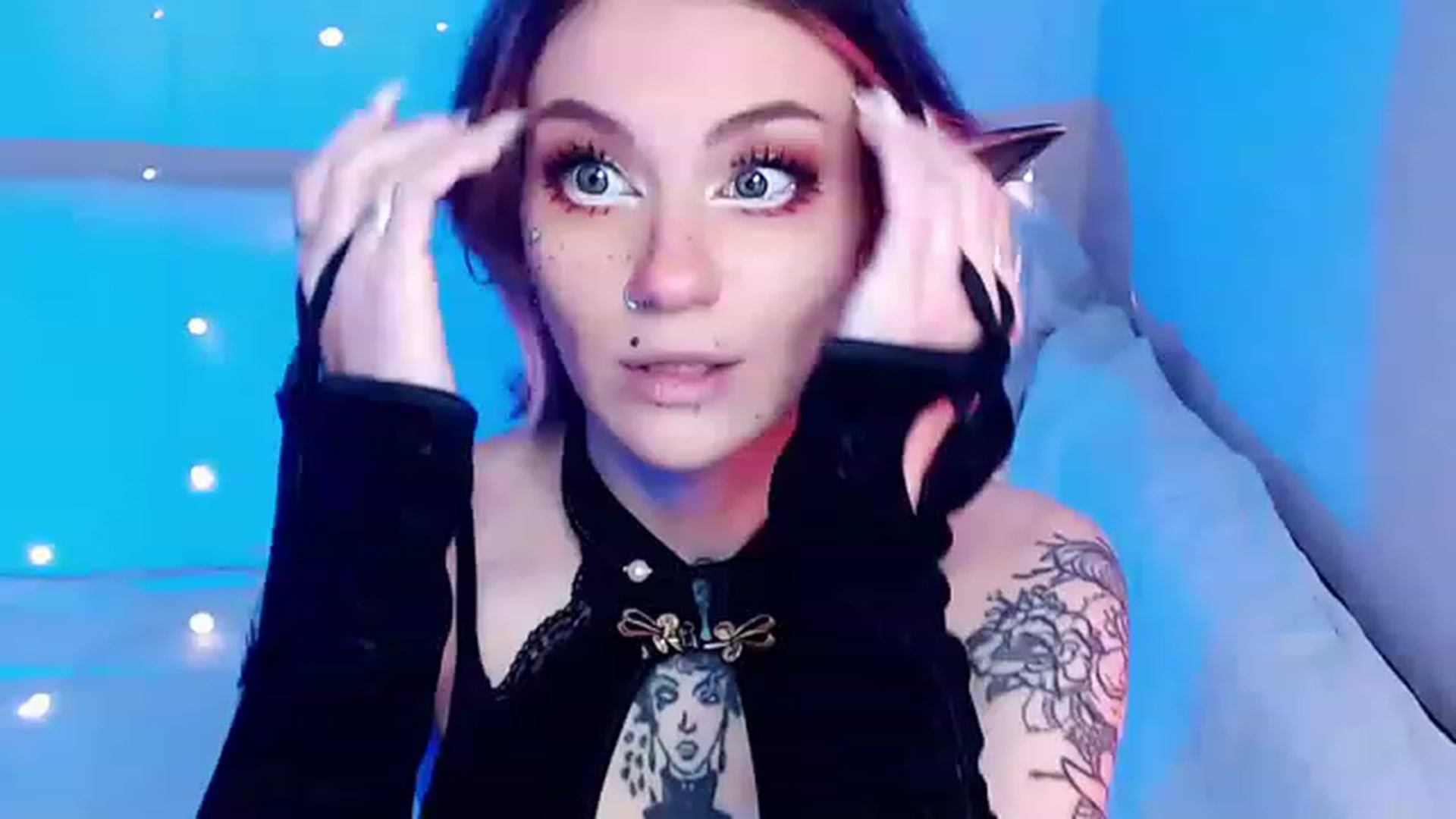 Gallery image thumbnail from Hella_Hell's myfreecams stream on, 08/07/2023, 11:56 image 2 of 20