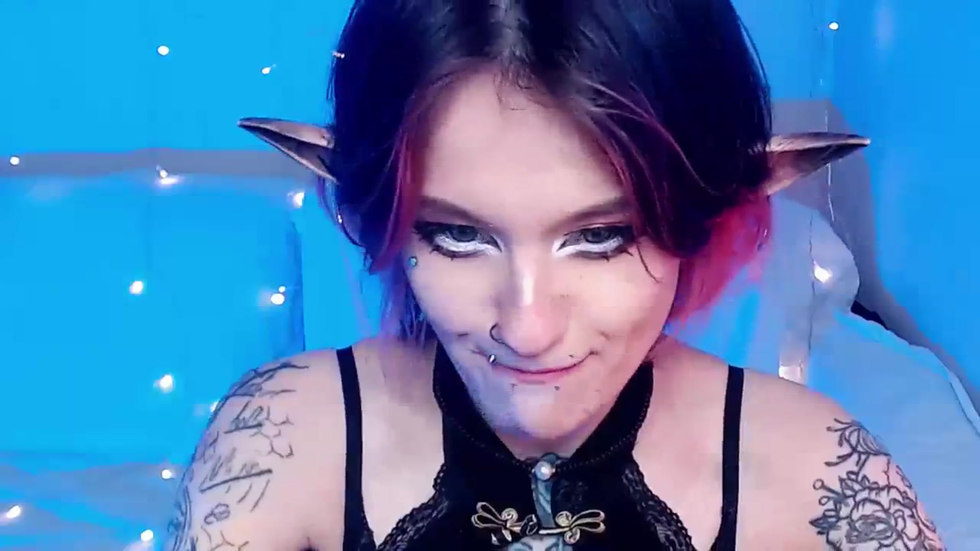 Gallery image thumbnail from Hella_Hell's myfreecams stream on, 08/12/2023, 11:33 image 19 of 20