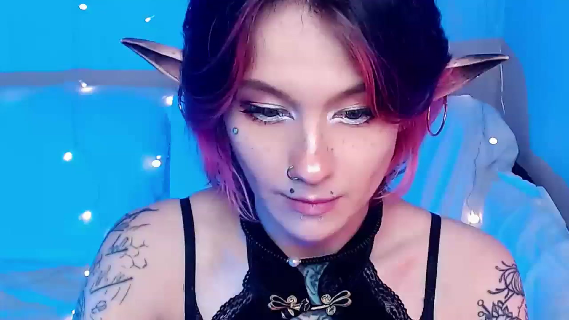 Gallery image thumbnail from Hella_Hell's myfreecams stream on, 08/12/2023, 11:33 image 13 of 20