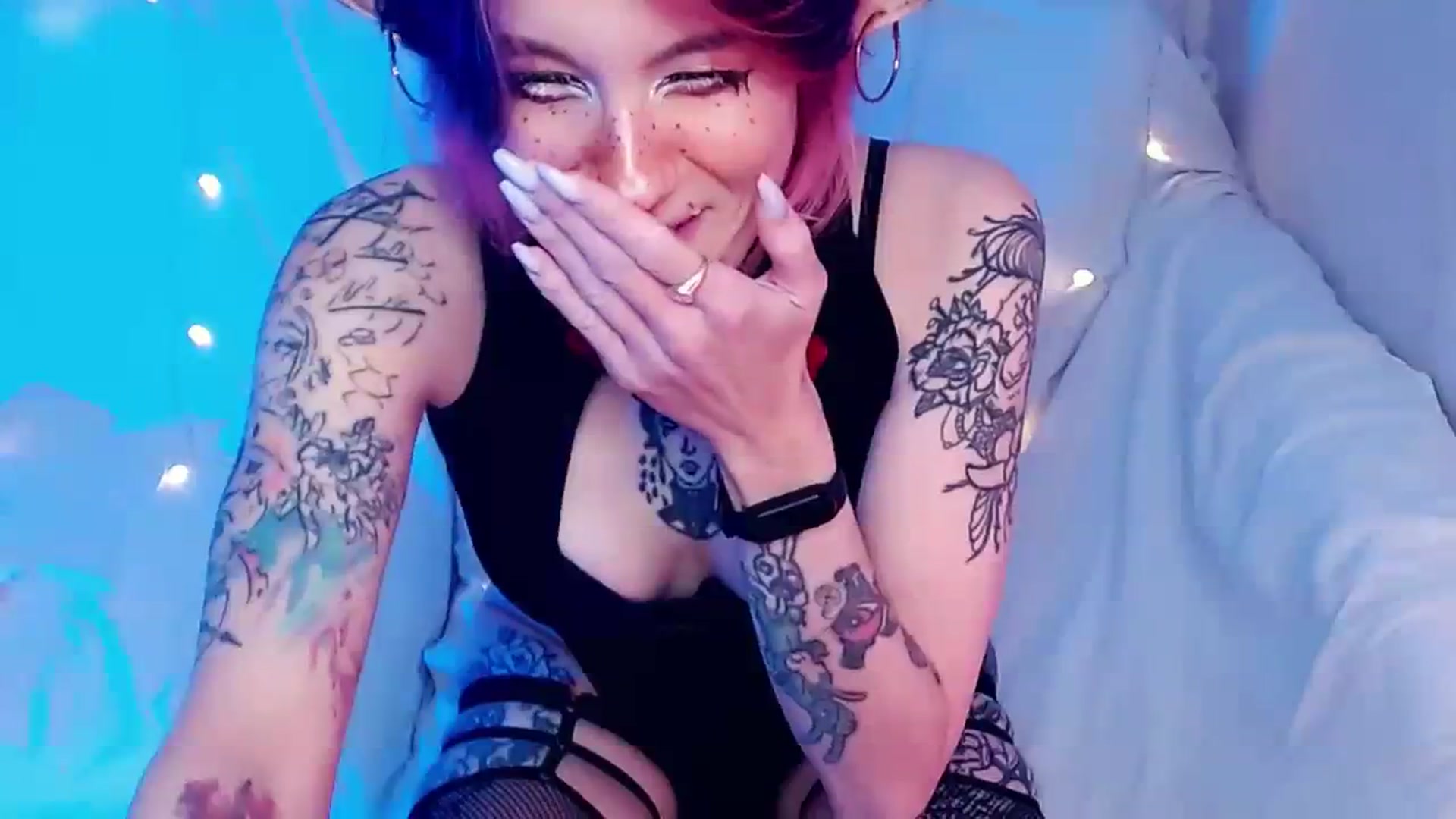 Gallery image thumbnail from Hella_Hell's myfreecams stream on, 08/13/2023, 10:56 image 2 of 20