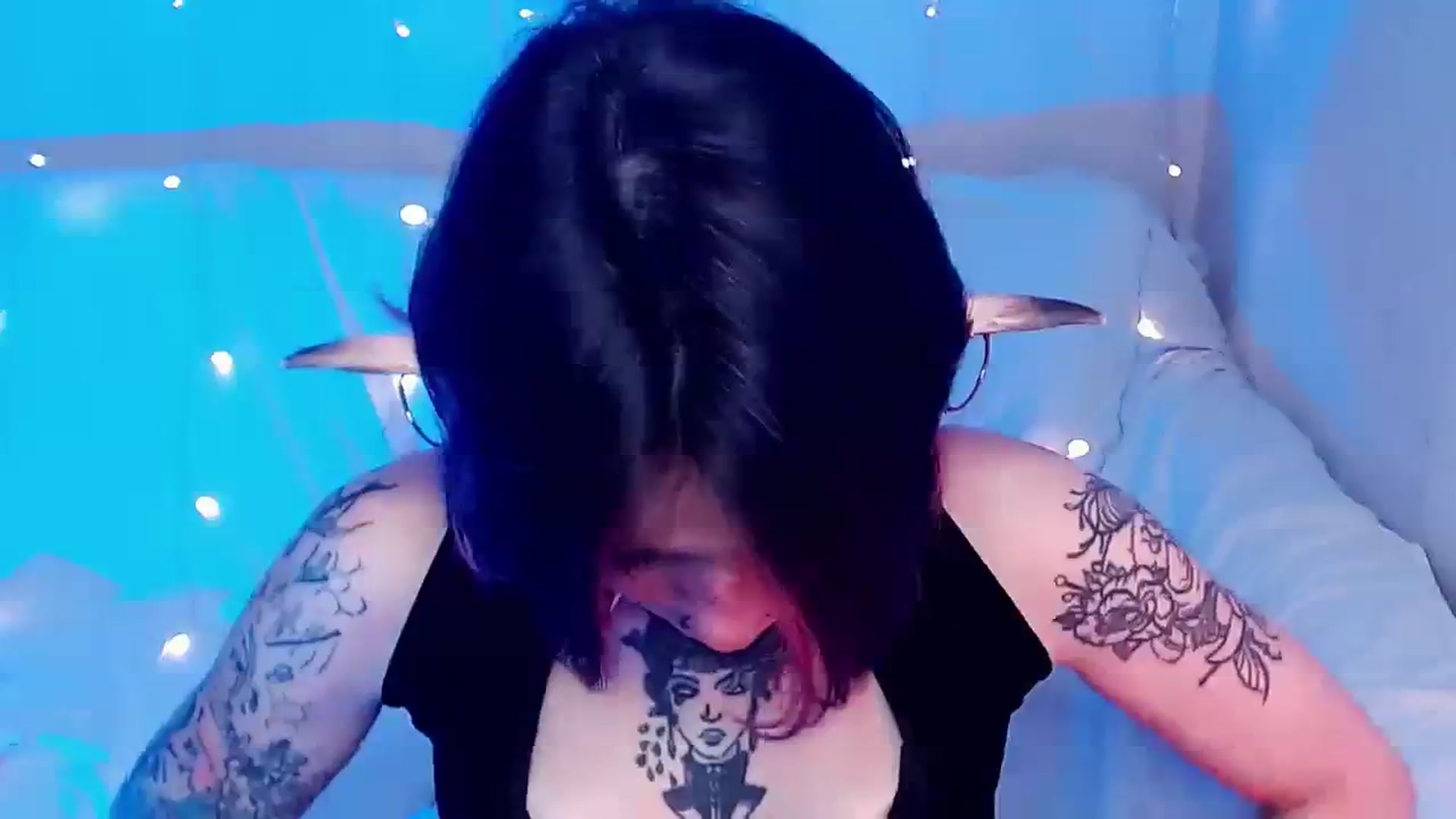 Gallery image thumbnail from Hella_Hell's myfreecams stream on, 08/13/2023, 10:56 image 6 of 20