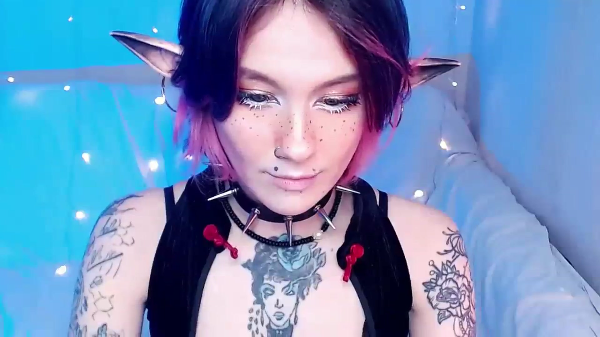 Gallery image thumbnail from Hella_Hell's myfreecams stream on, 08/13/2023, 12:43 image 10 of 20
