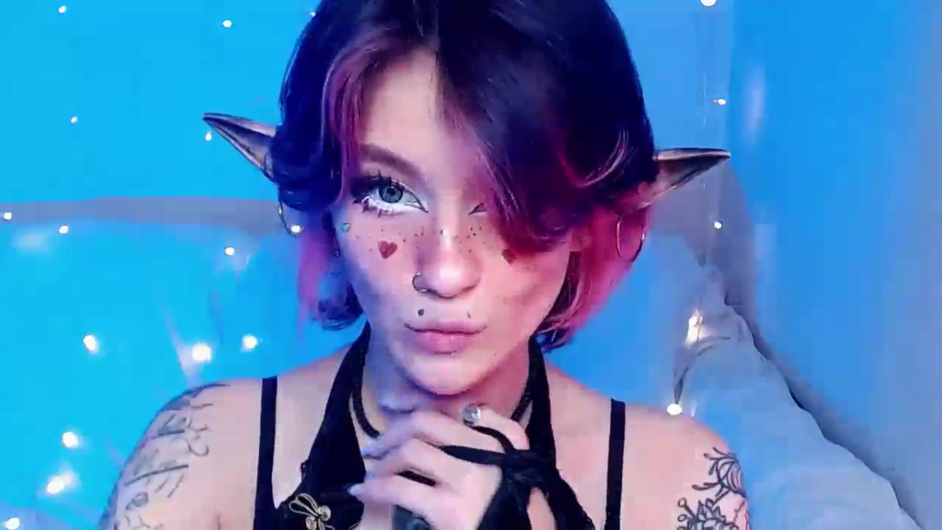 Gallery image thumbnail from Hella_Hell's myfreecams stream on, 08/14/2023, 12:02 image 7 of 20