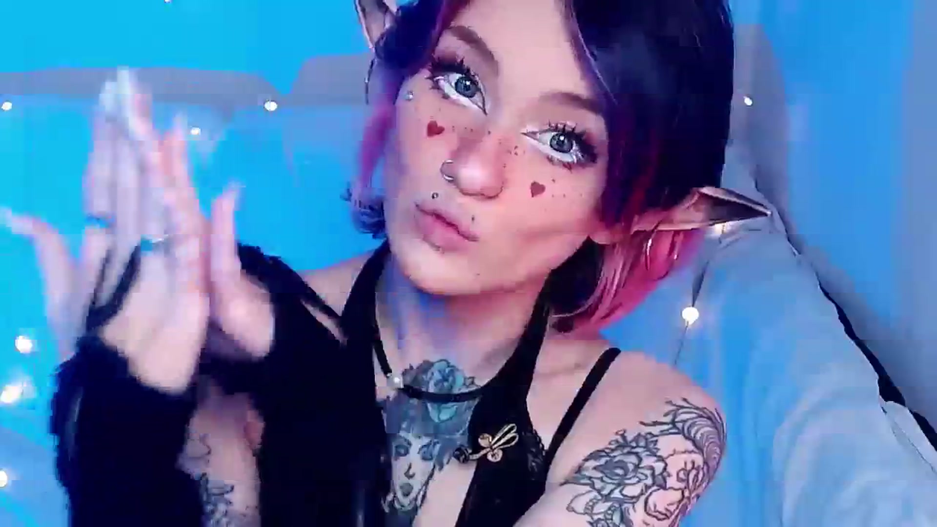 Gallery image thumbnail from Hella_Hell's myfreecams stream on, 08/14/2023, 12:02 image 6 of 20