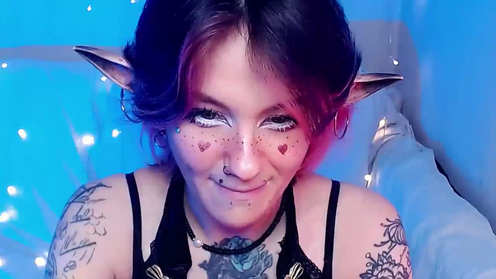 Gallery image thumbnail from Hella_Hell's myfreecams stream on, 08/14/2023, 12:02 image 18 of 20