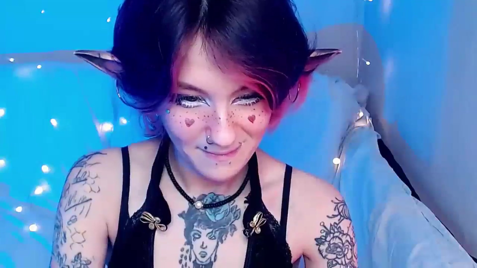 Gallery image thumbnail from Hella_Hell's myfreecams stream on, 08/14/2023, 13:22 image 5 of 20