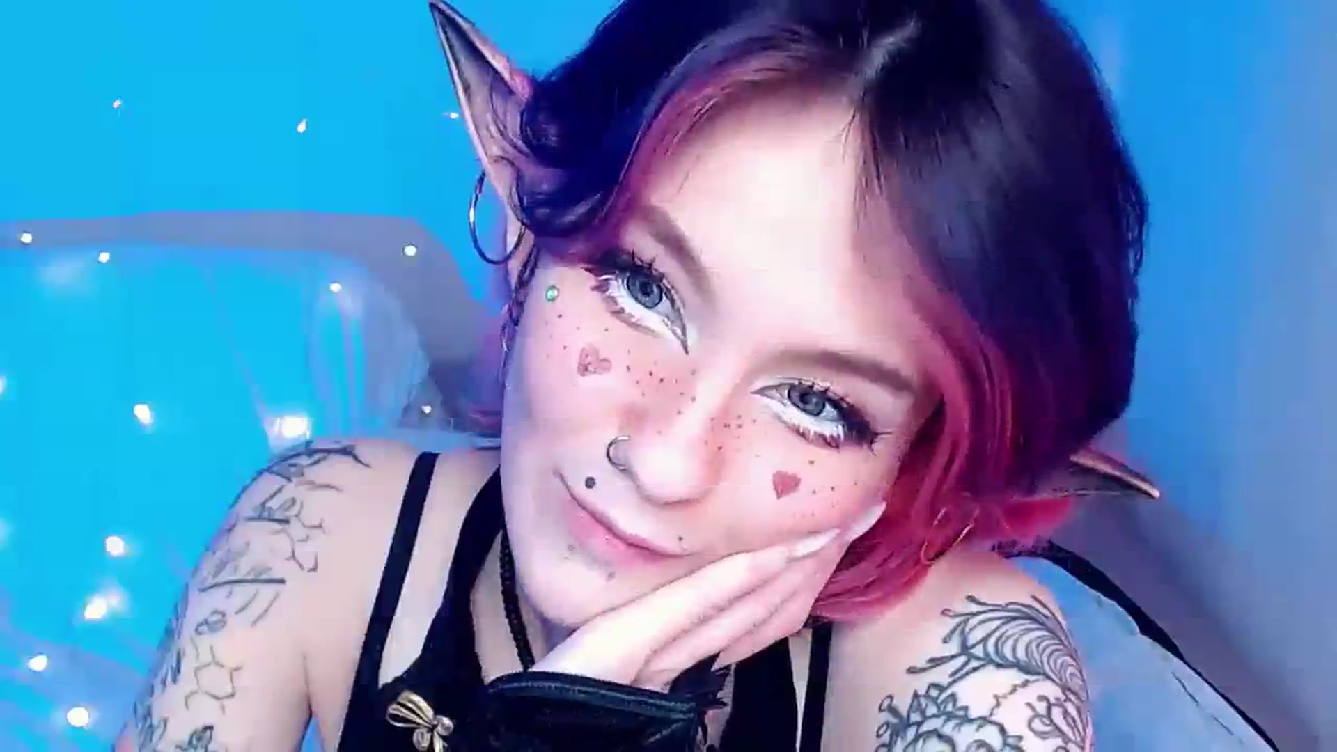 Gallery image thumbnail from Hella_Hell's myfreecams stream on, 08/14/2023, 13:22 image 20 of 20