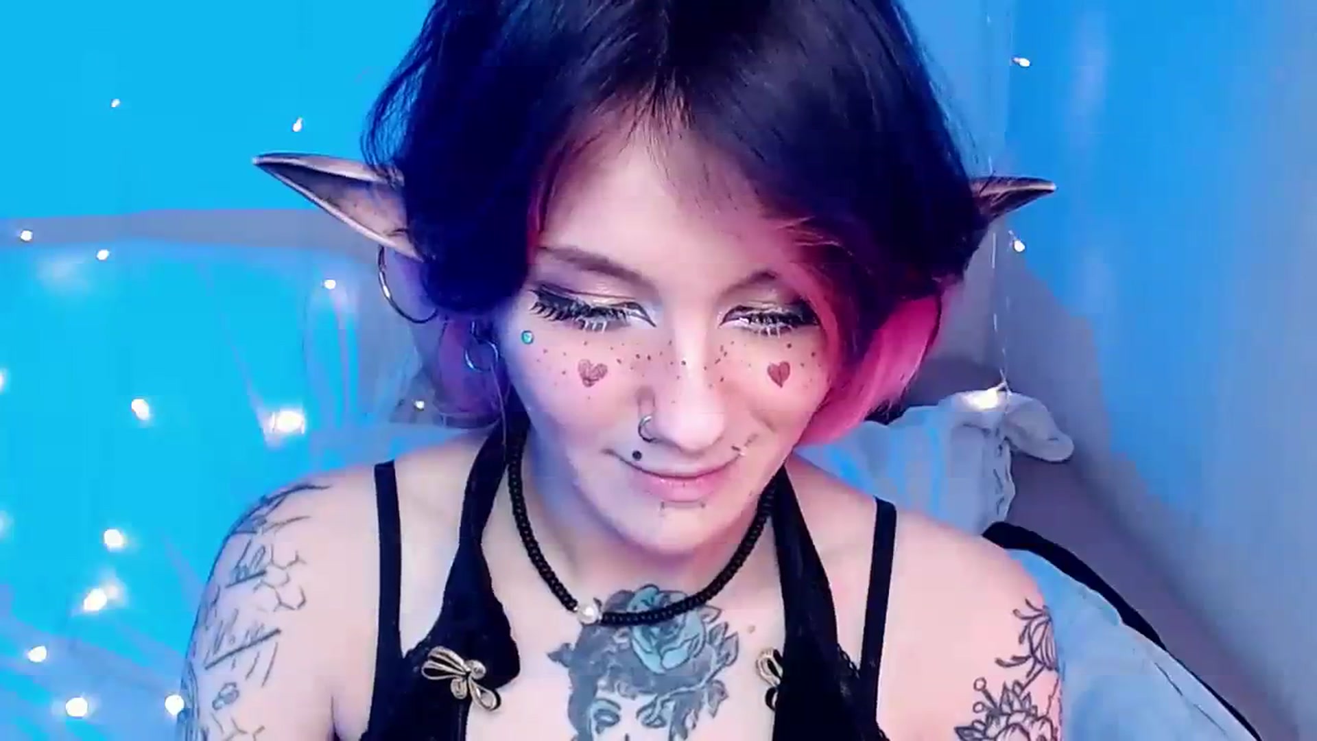 Gallery image thumbnail from Hella_Hell's myfreecams stream on, 08/14/2023, 13:22 image 19 of 20