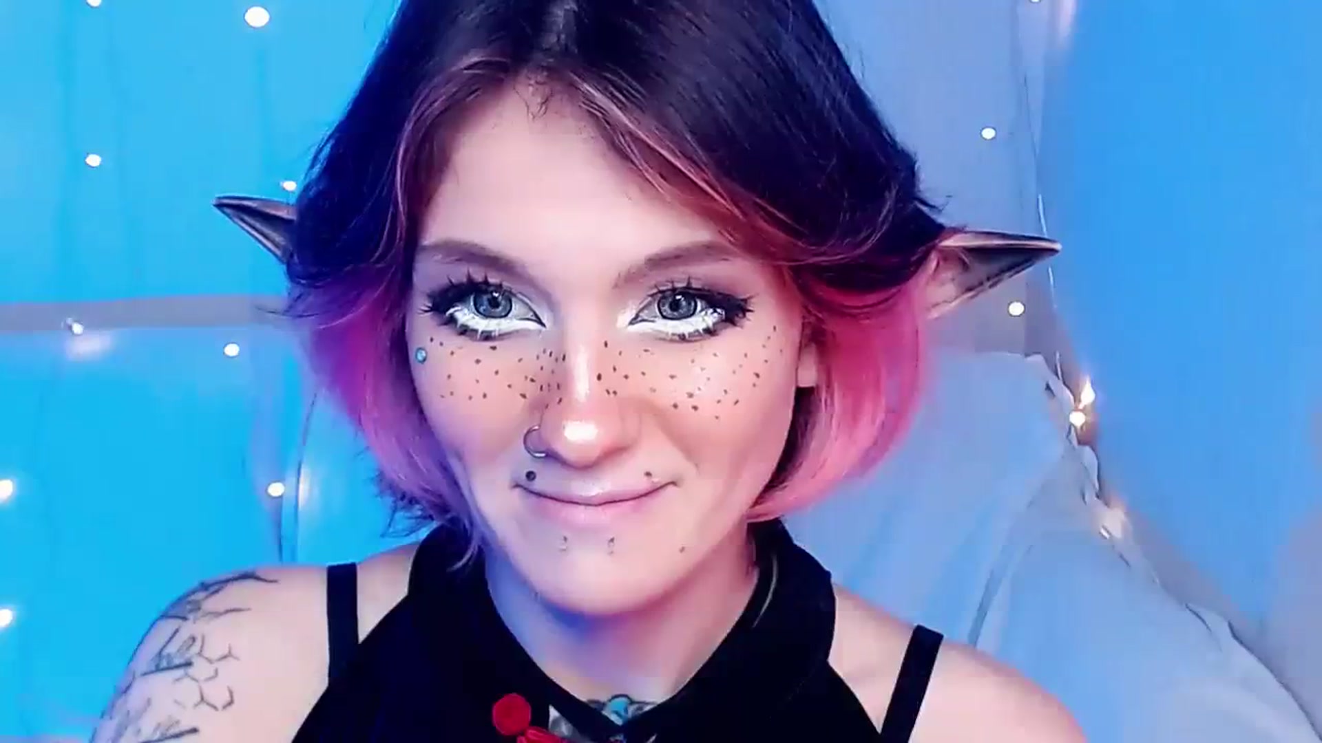 Gallery image thumbnail from Hella_Hell's myfreecams stream on, 08/20/2023, 12:35 image 3 of 20