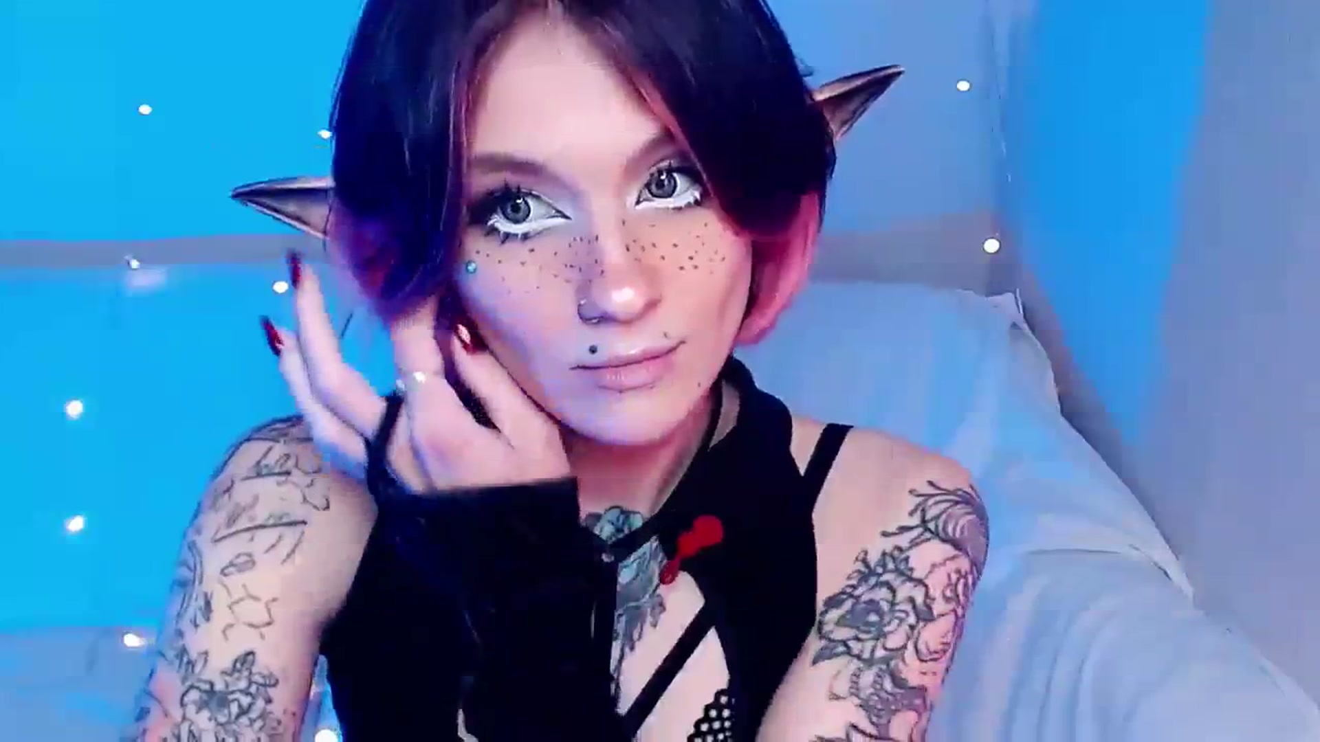 Gallery image thumbnail from Hella_Hell's myfreecams stream on, 08/20/2023, 12:35 image 15 of 20