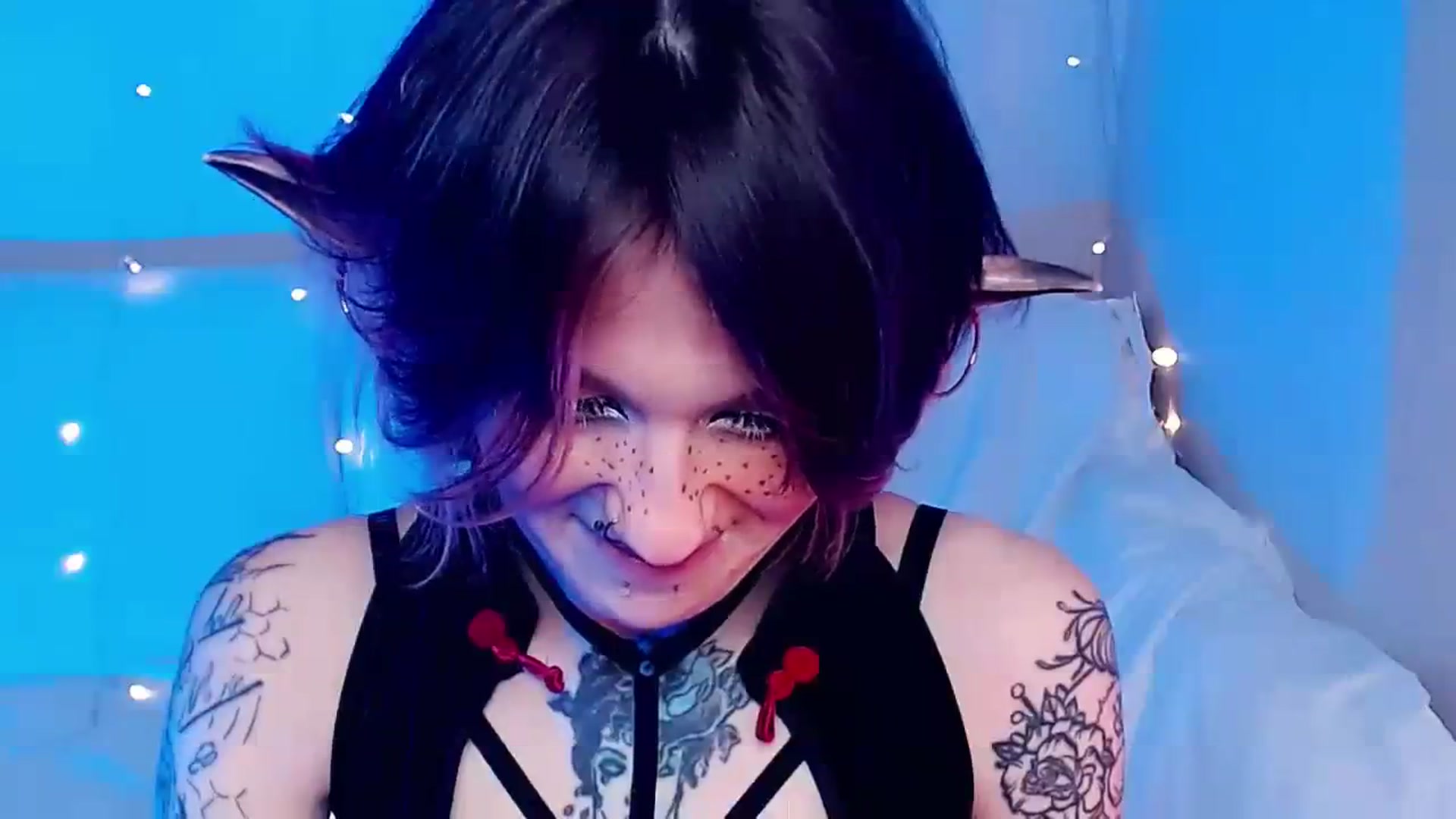 Gallery image thumbnail from Hella_Hell's myfreecams stream on, 08/20/2023, 13:34 image 7 of 20