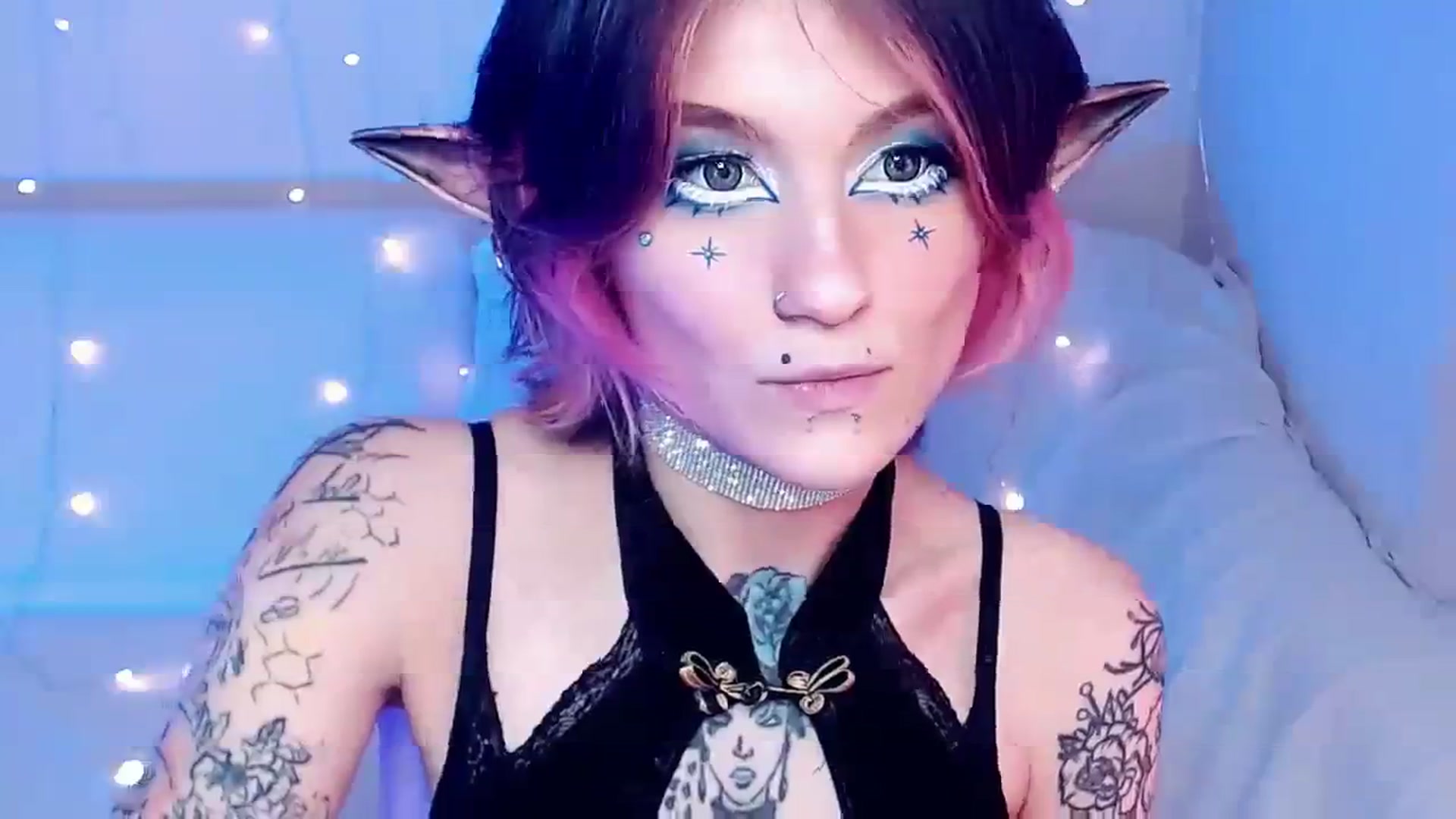 Gallery image thumbnail from Hella_Hell's myfreecams stream on, 08/21/2023, 09:18 image 13 of 20