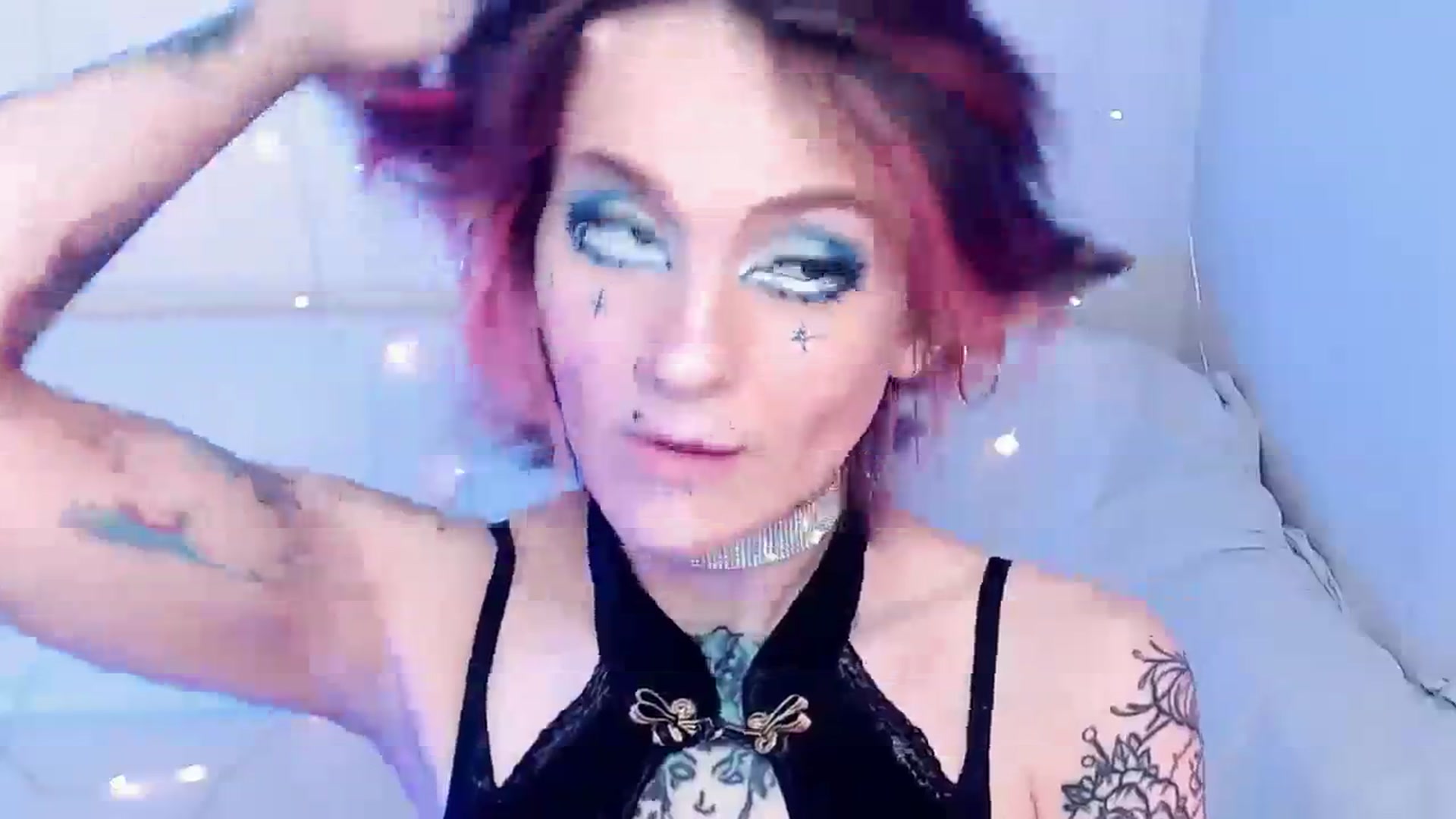 Gallery image thumbnail from Hella_Hell's myfreecams stream on, 08/21/2023, 12:15 image 2 of 20
