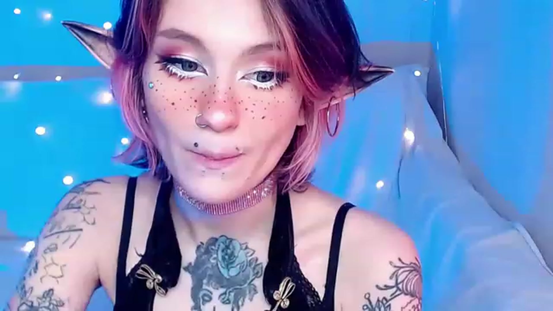 Gallery image thumbnail from Hella_Hell's myfreecams stream on, 08/26/2023, 11:09 image 5 of 20