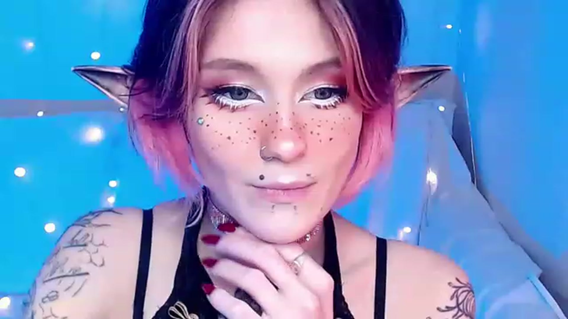 Gallery image thumbnail from Hella_Hell's myfreecams stream on, 08/26/2023, 11:09 image 17 of 20