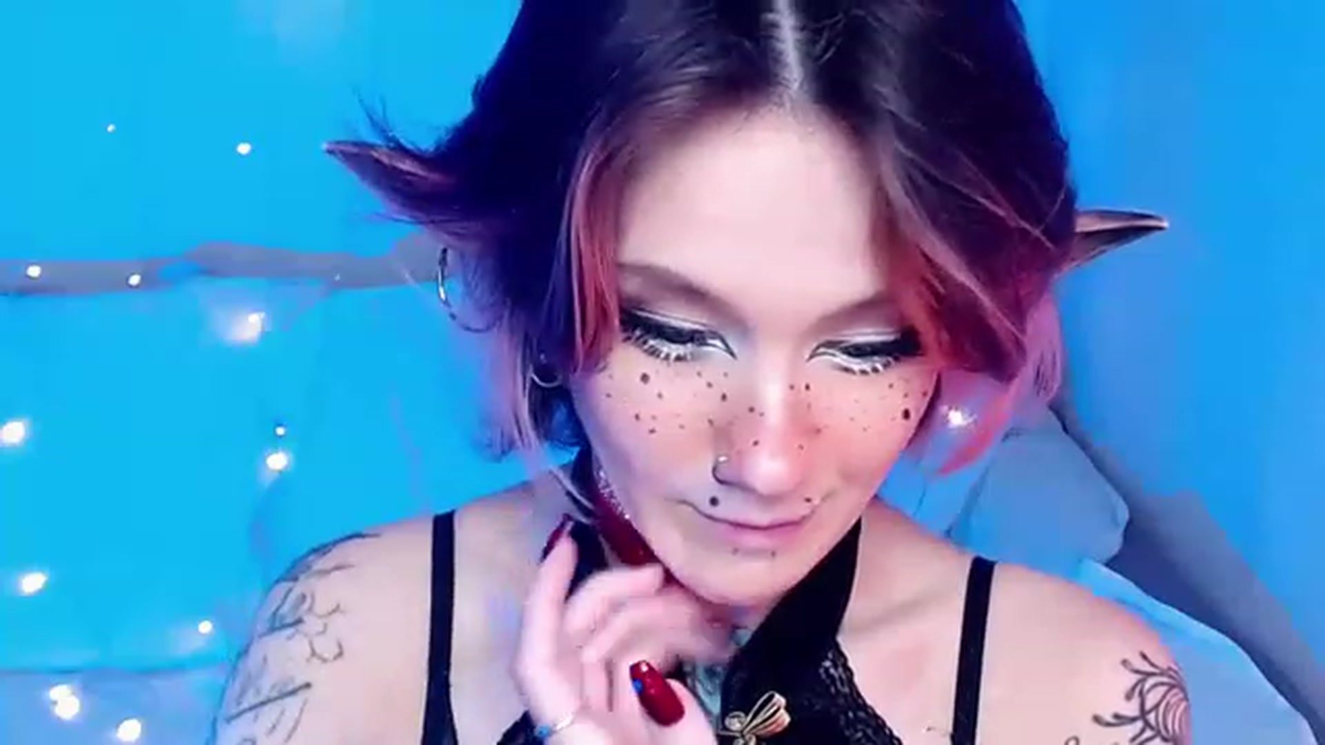 Gallery image thumbnail from Hella_Hell's myfreecams stream on, 08/27/2023, 12:52 image 16 of 20