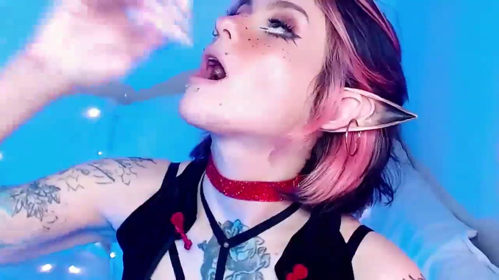 Gallery image thumbnail from Hella_Hell's myfreecams stream on, 08/28/2023, 12:38 image 2 of 20